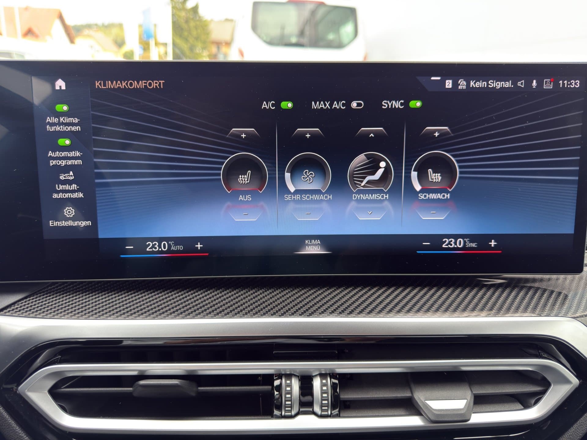 BMW 320d xDrive - Thumbnail 25