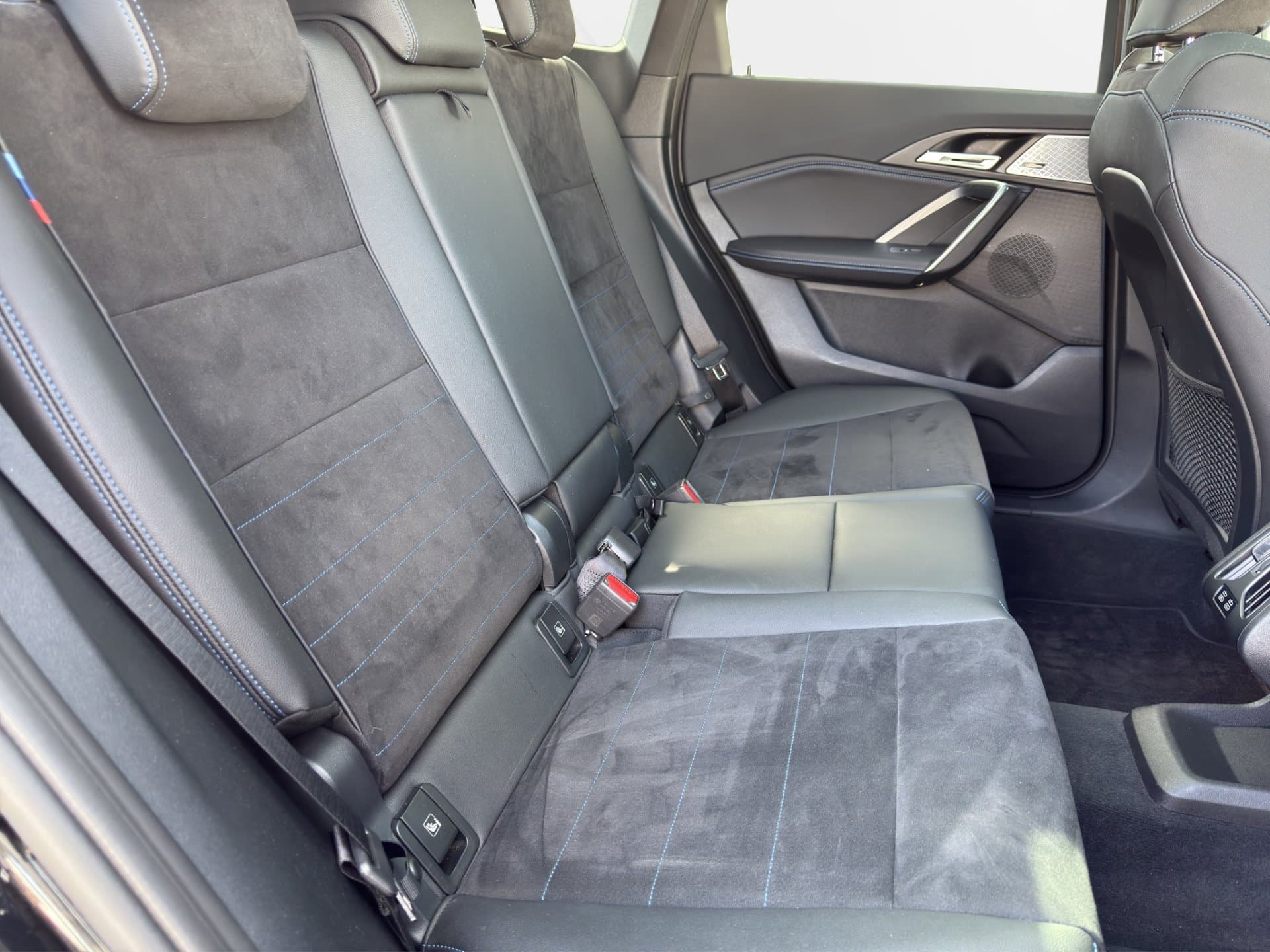 BMW X1 xDrive20d - Thumbnail 12