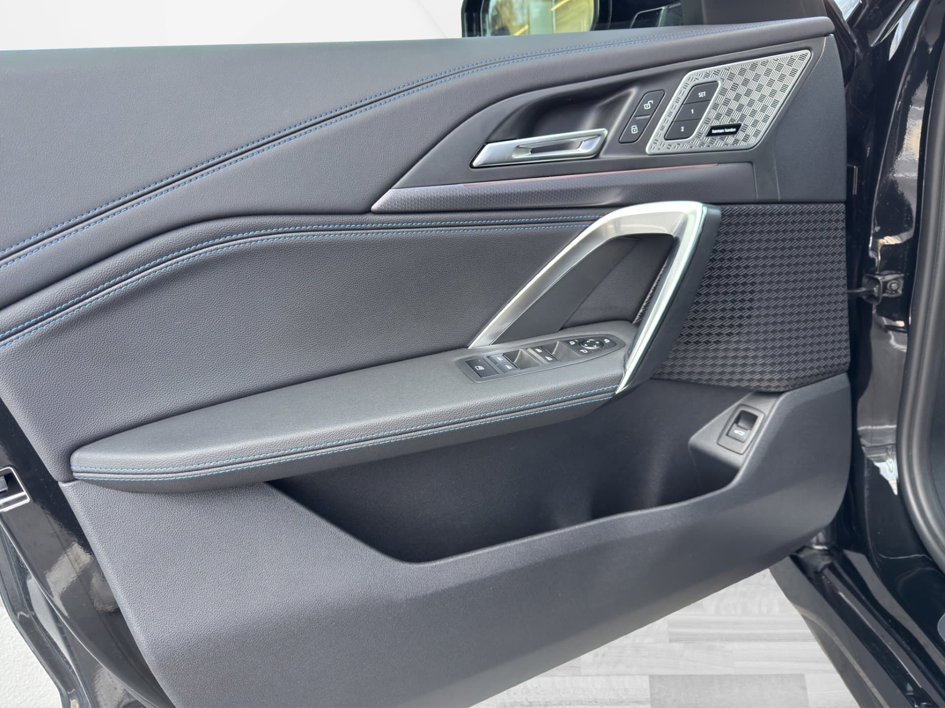 BMW X1 xDrive20d - Thumbnail 15