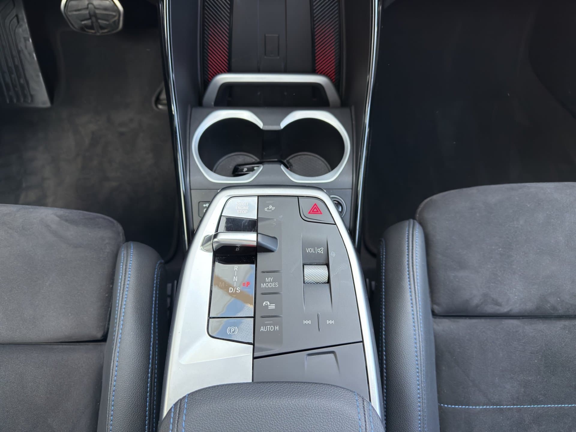 BMW X1 xDrive20d - Thumbnail 23