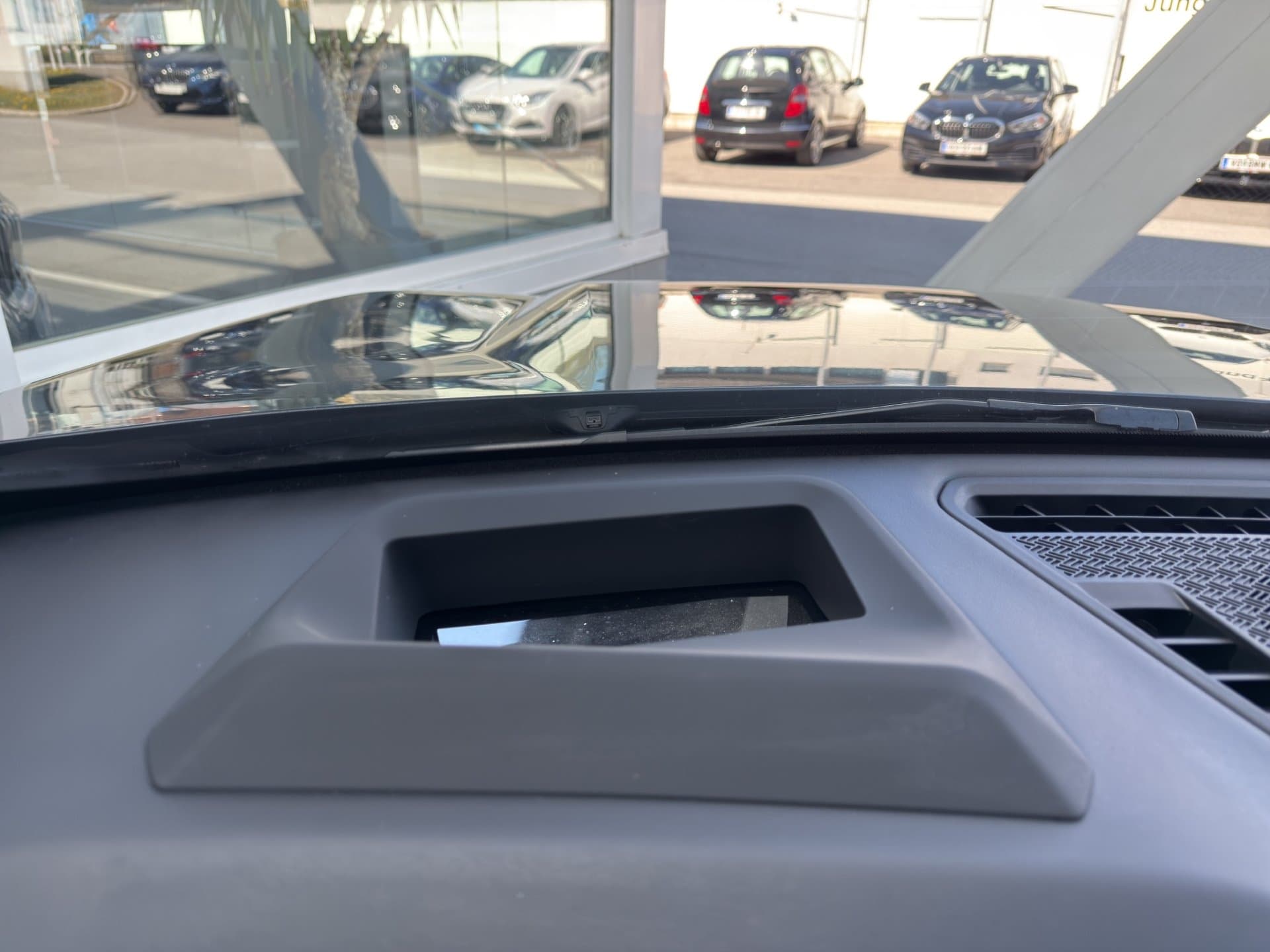 BMW X1 xDrive20d - Thumbnail 24