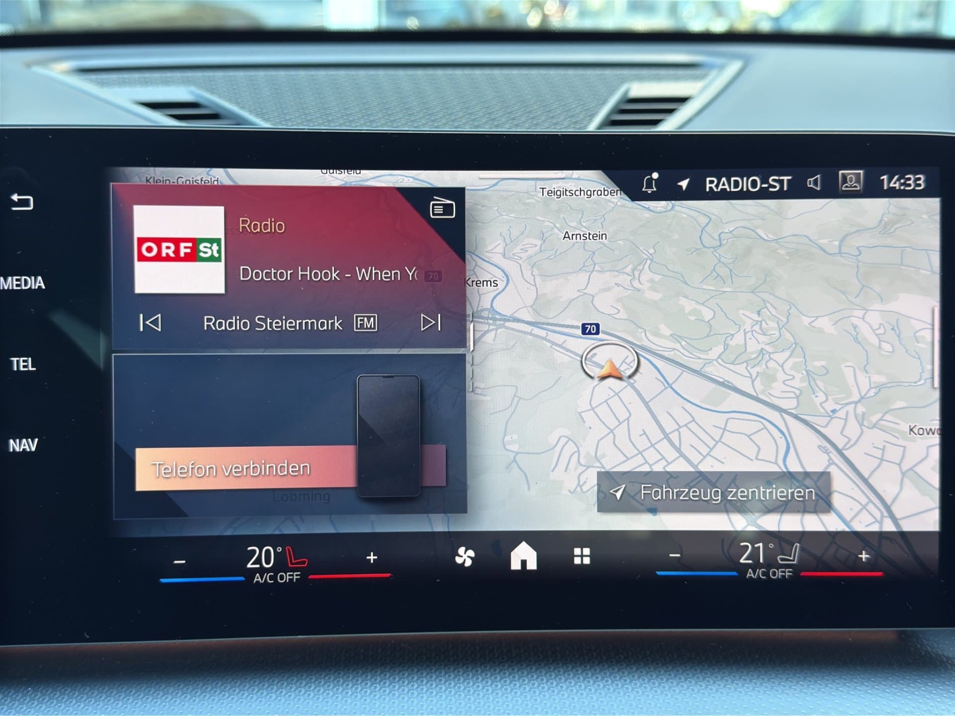 BMW X1 xDrive25e - Thumbnail 29