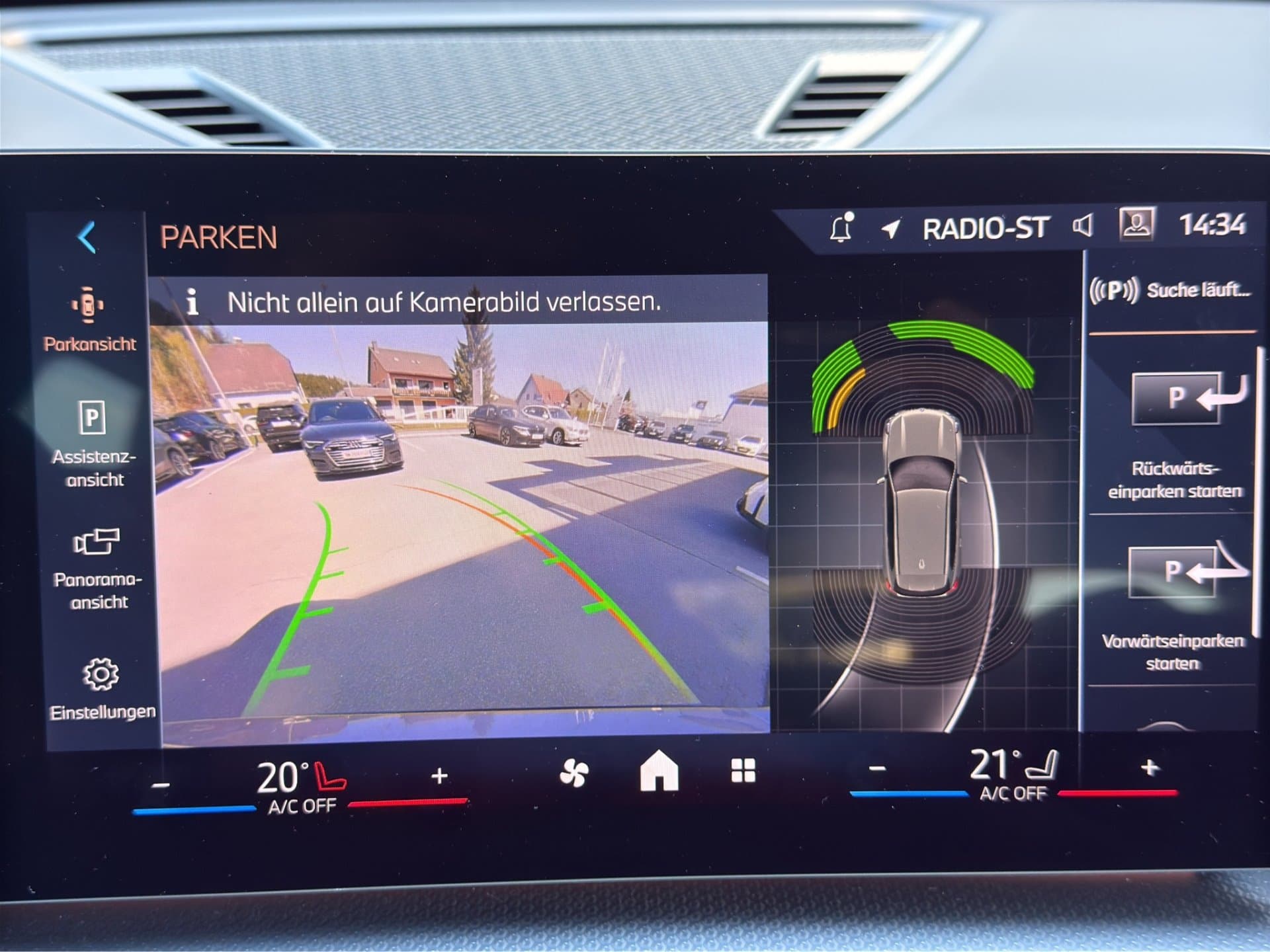 BMW X1 xDrive25e - Thumbnail 34