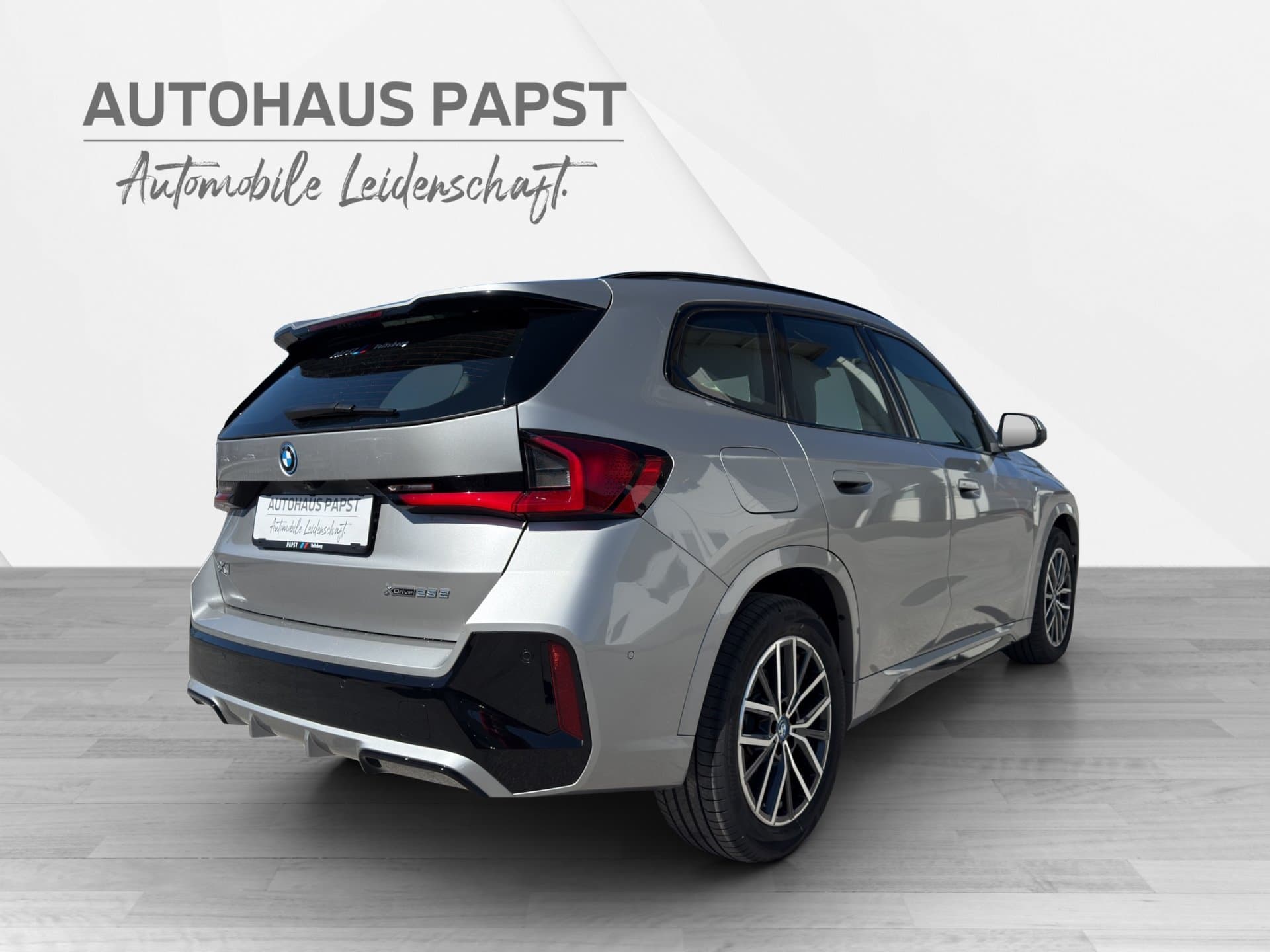 BMW X1 xDrive25e - Thumbnail 5