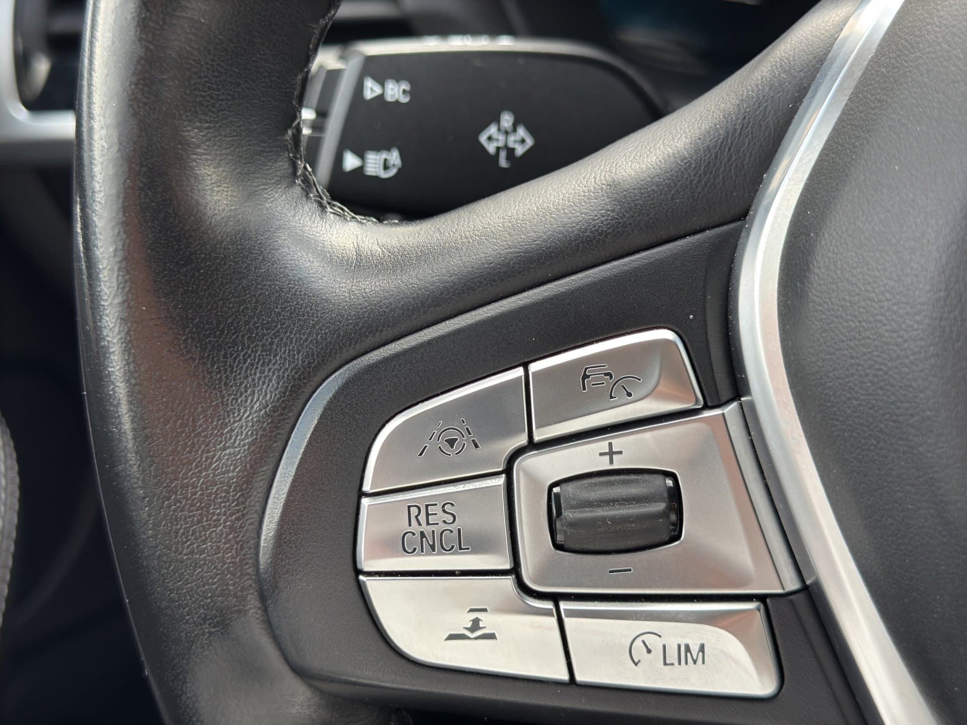 BMW X3 xDrive30d - Thumbnail 17