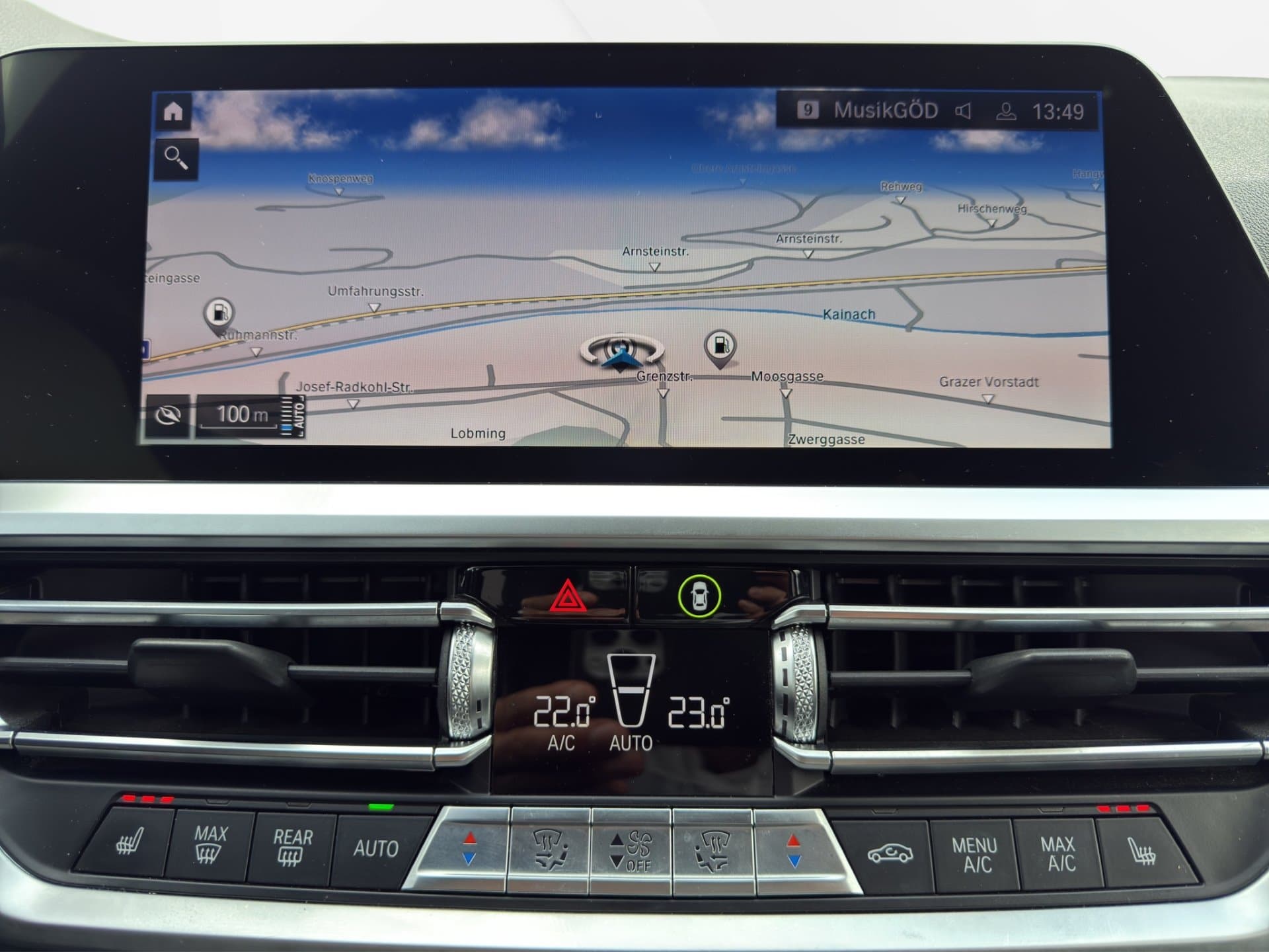 BMW 320d - Thumbnail 25