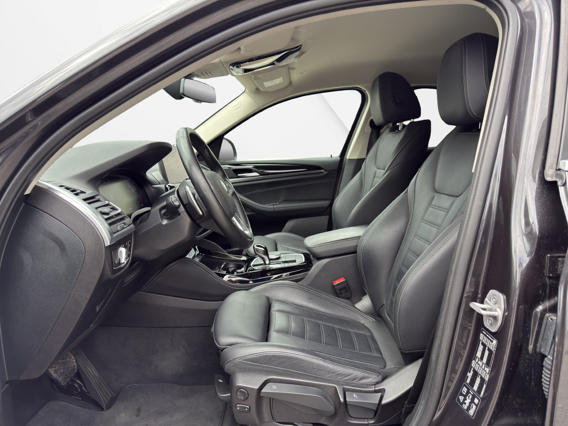 BMW X4 xDrive 20d - Thumbnail 9