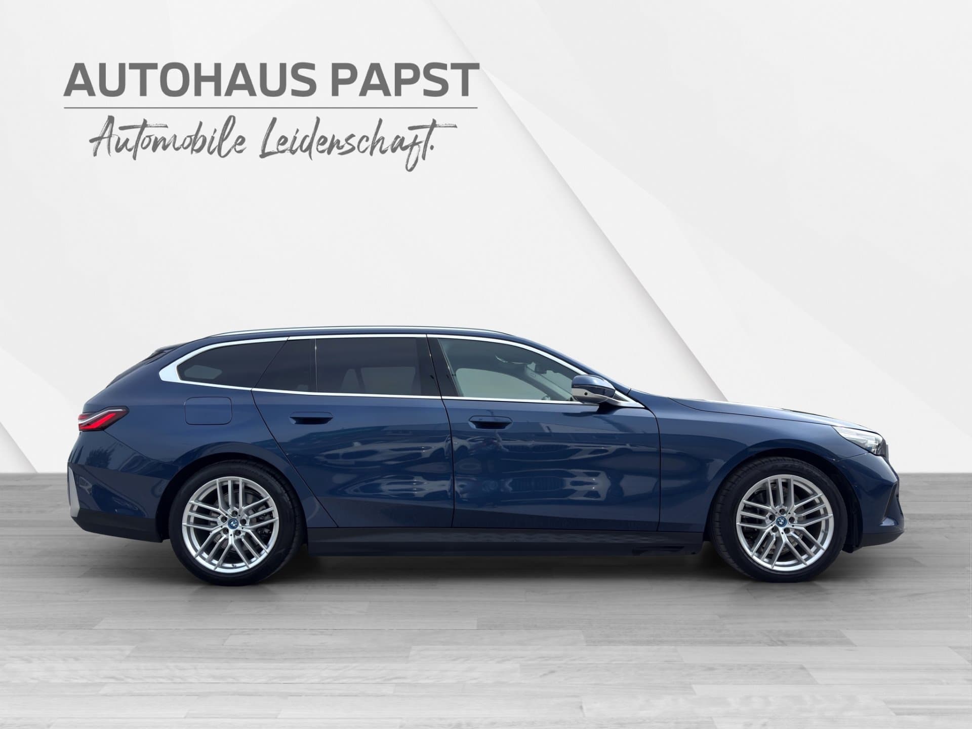 BMW 530e xDrive - Thumbnail 6