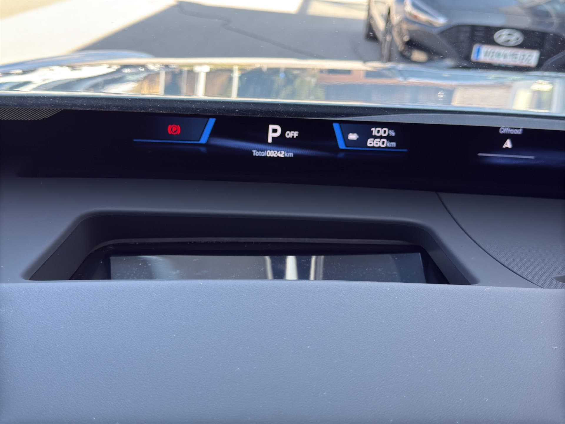 BMW iX3 50 xDrive - Thumbnail 27