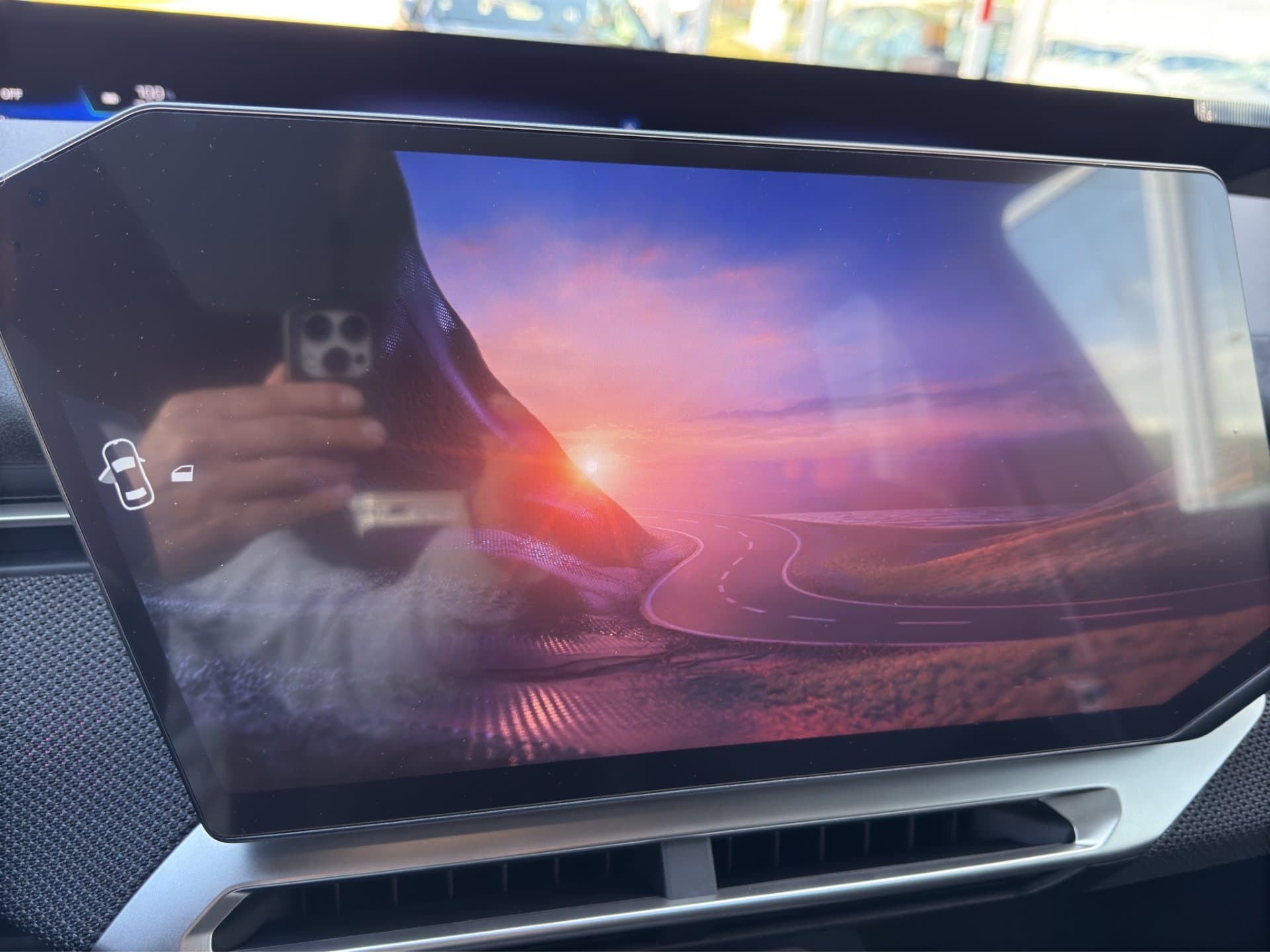 BMW iX3 50 xDrive - Thumbnail 37