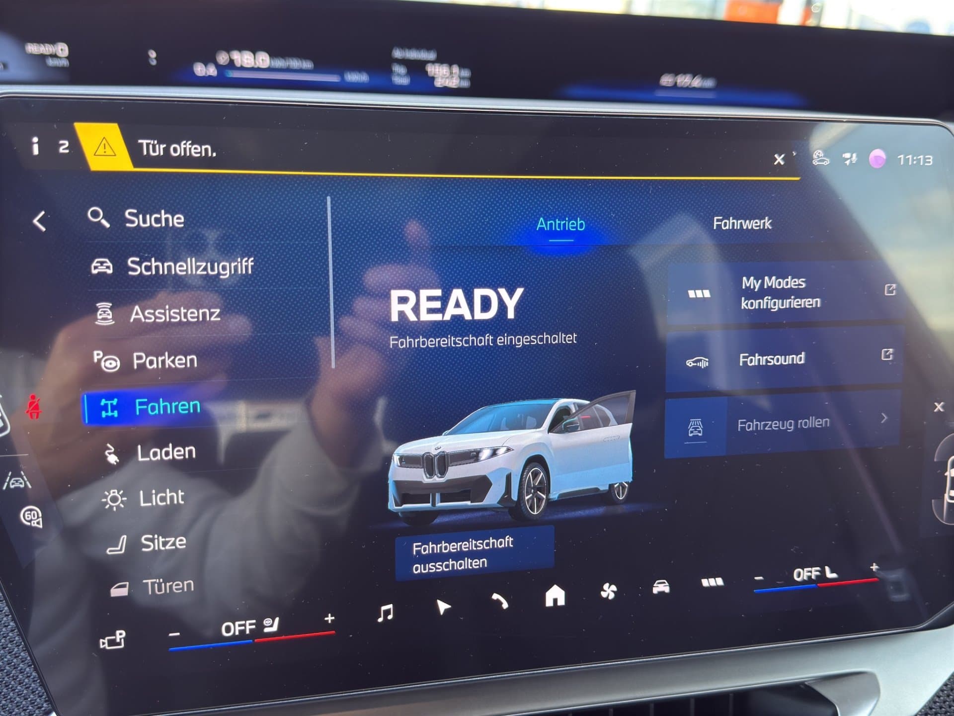 BMW iX3 50 xDrive - Thumbnail 43