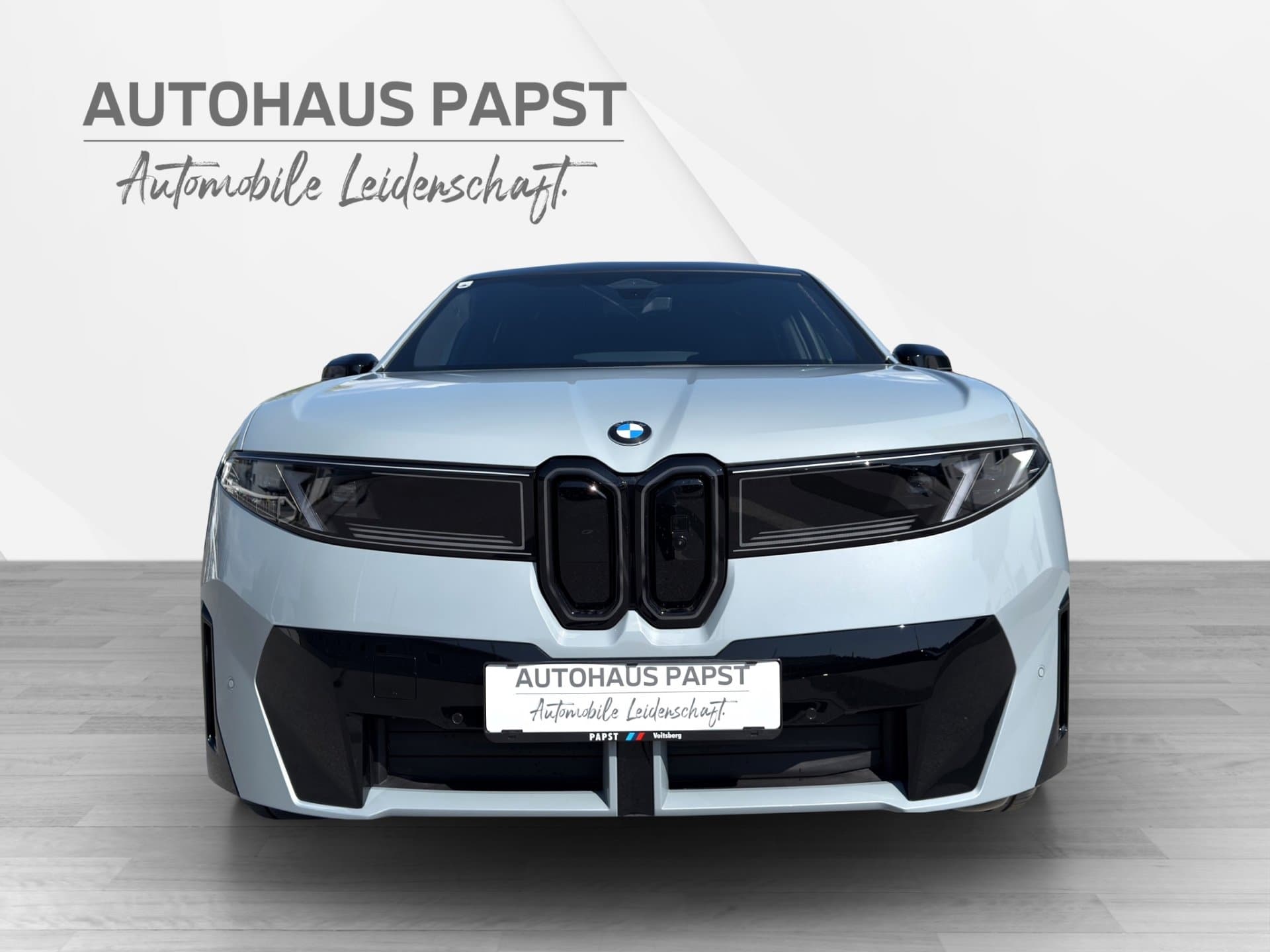 BMW iX3 50 xDrive - Thumbnail 8