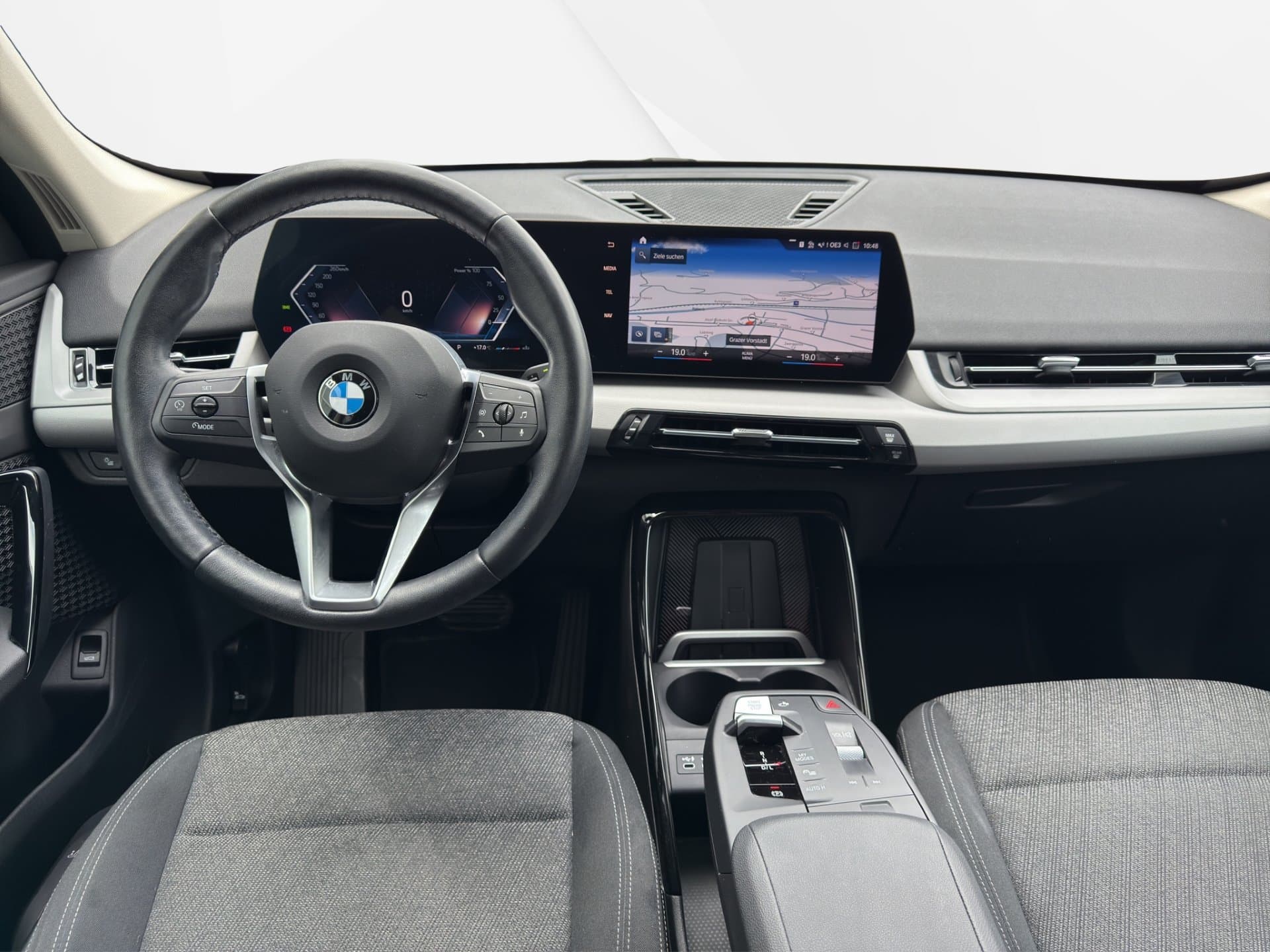BMW X1 xDrive20d - Thumbnail 13