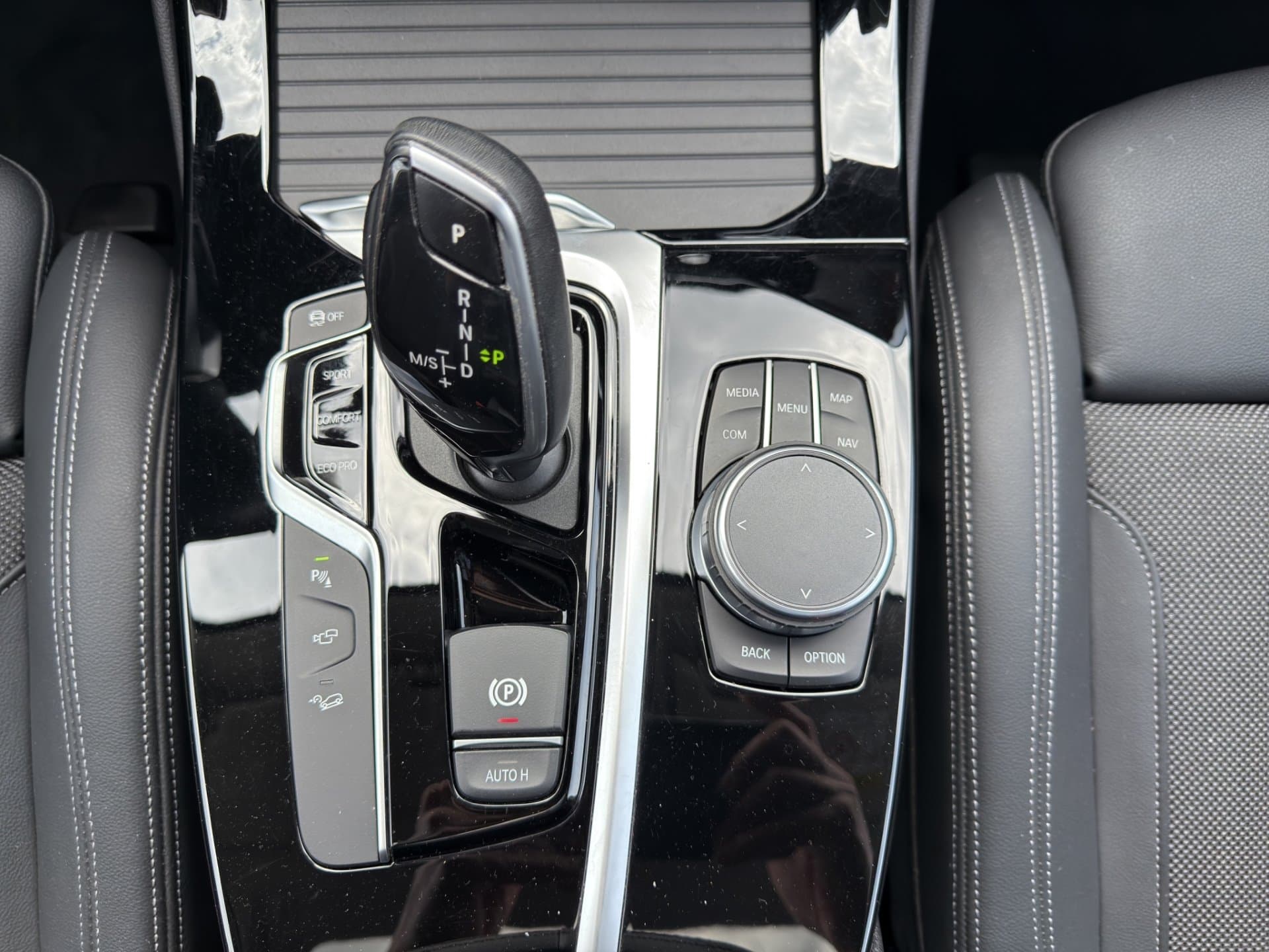 BMW X3 xDrive20d - Thumbnail 25