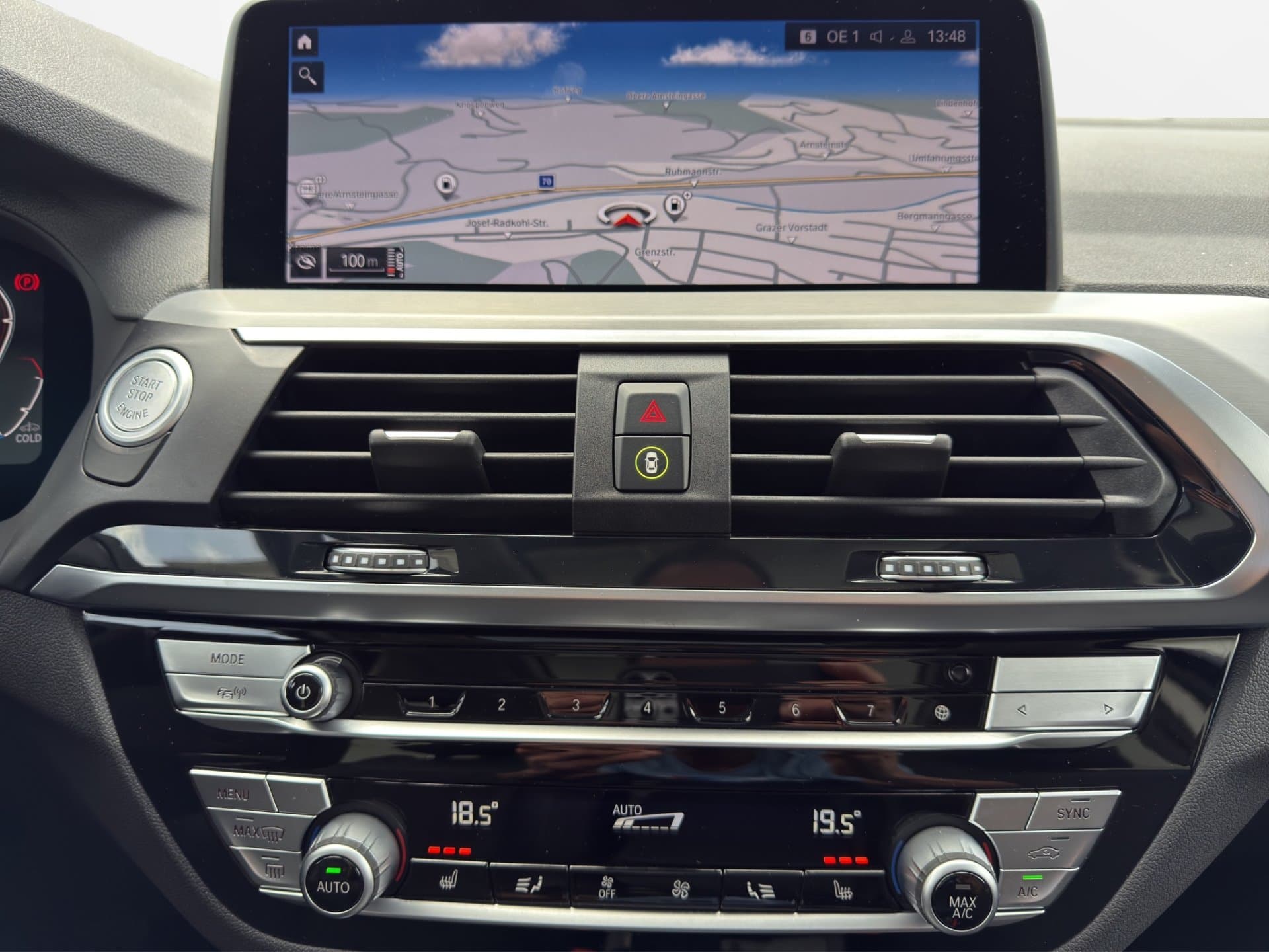BMW X3 xDrive20d - Thumbnail 26