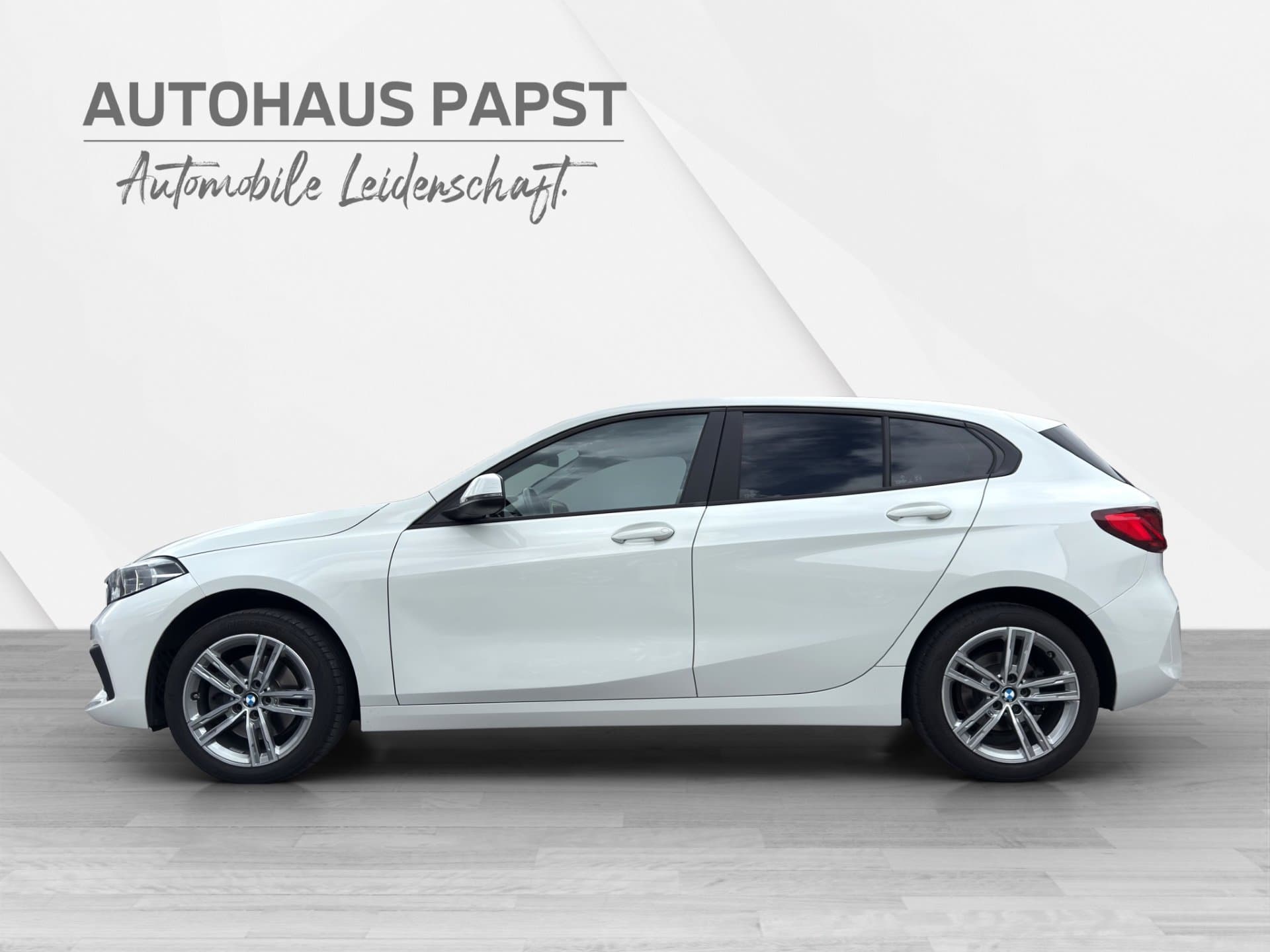 BMW 116i - Thumbnail 2