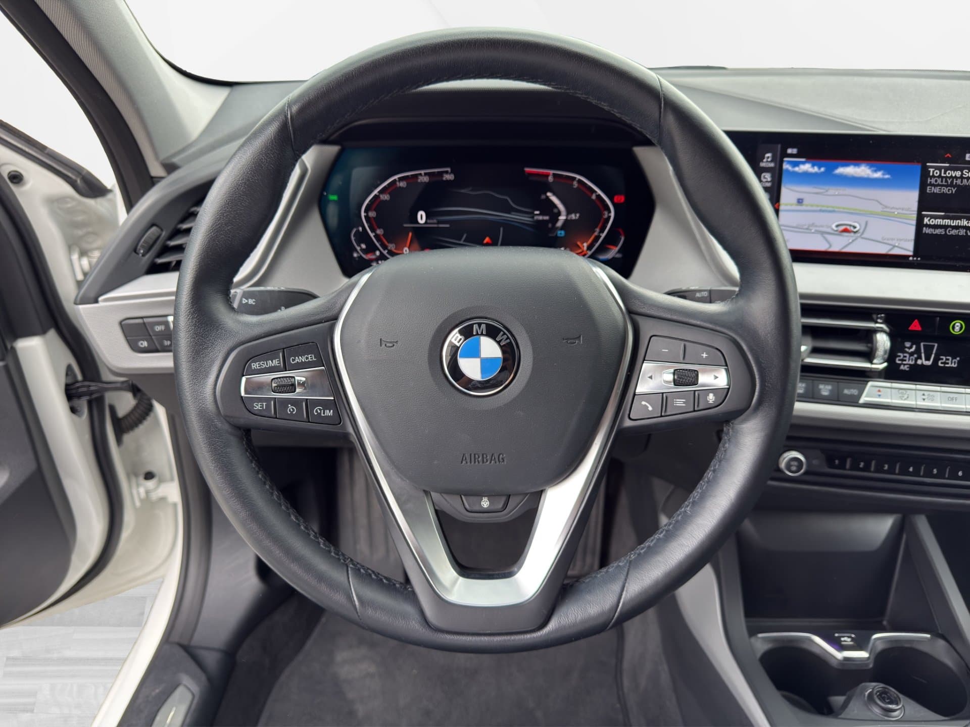 BMW 116i - Thumbnail 16
