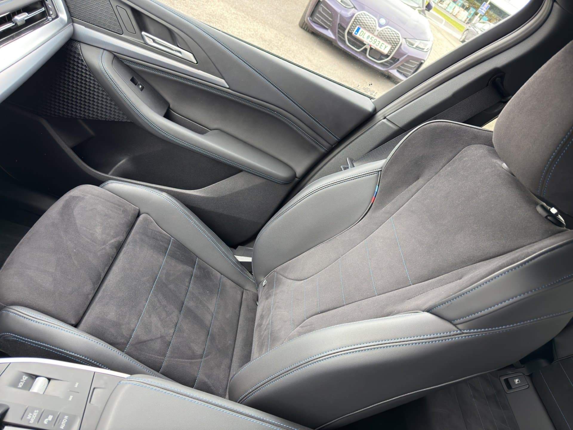 BMW 218d - Thumbnail 12