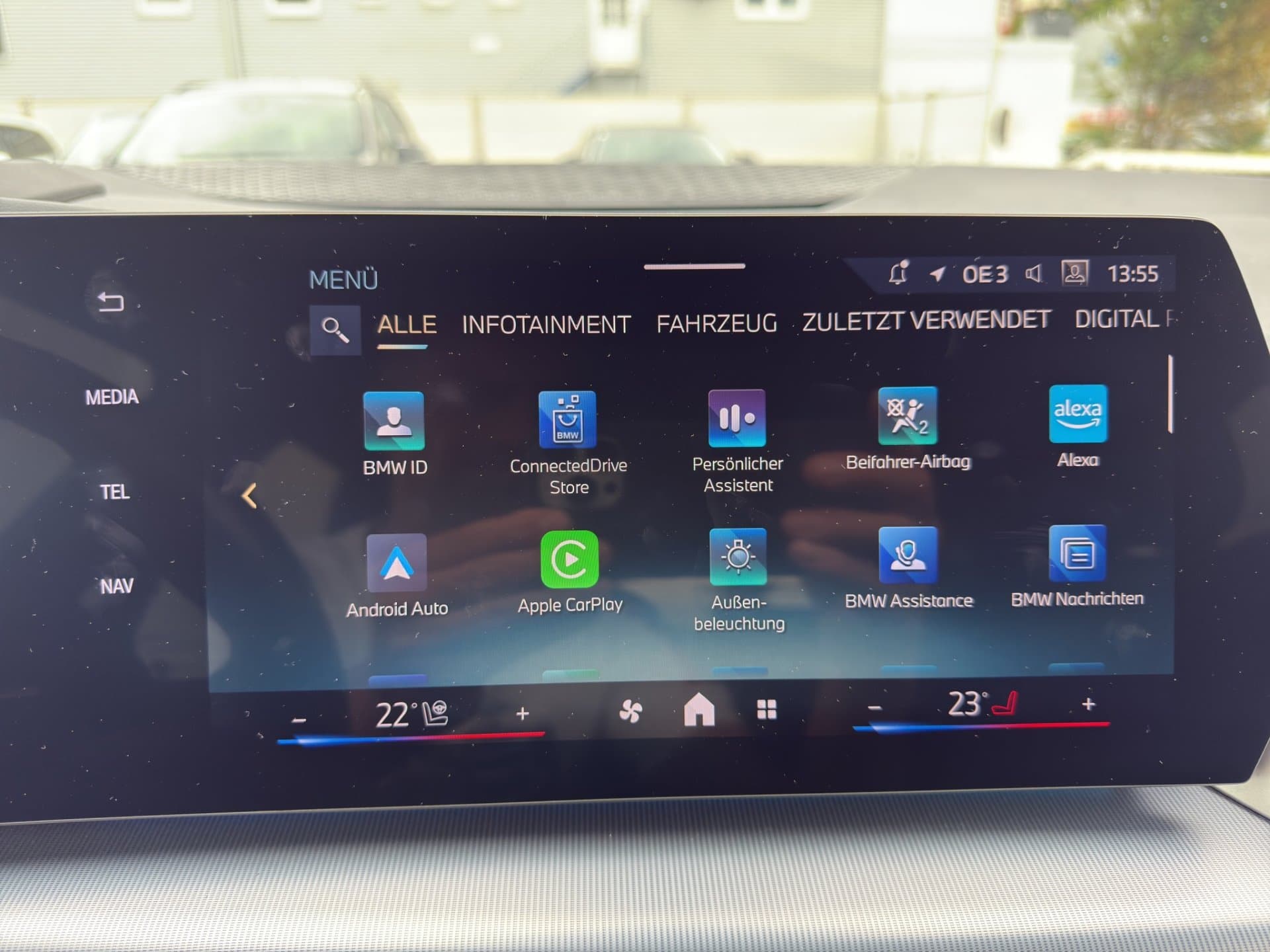 BMW 218d - Thumbnail 32