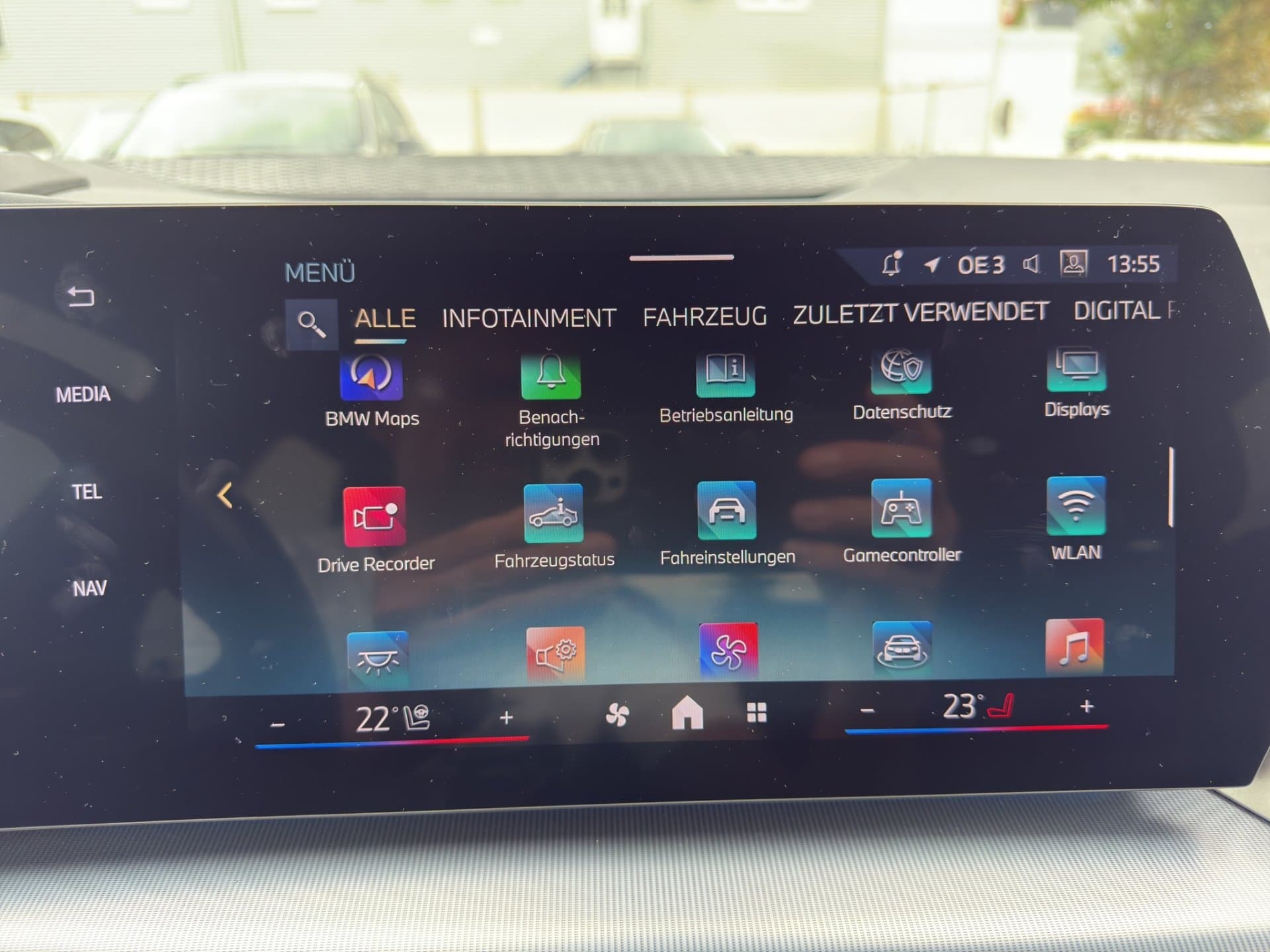 BMW 218d - Thumbnail 33