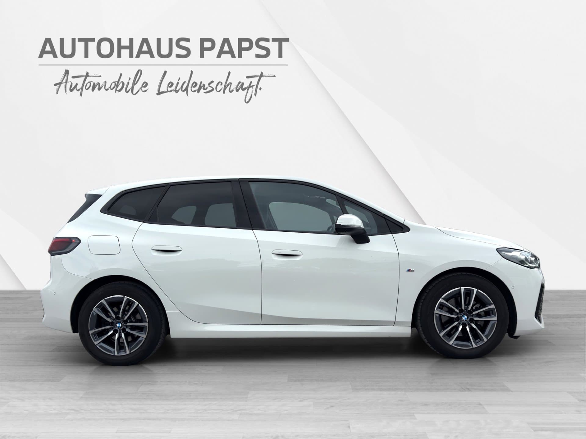 BMW 218d - Thumbnail 6