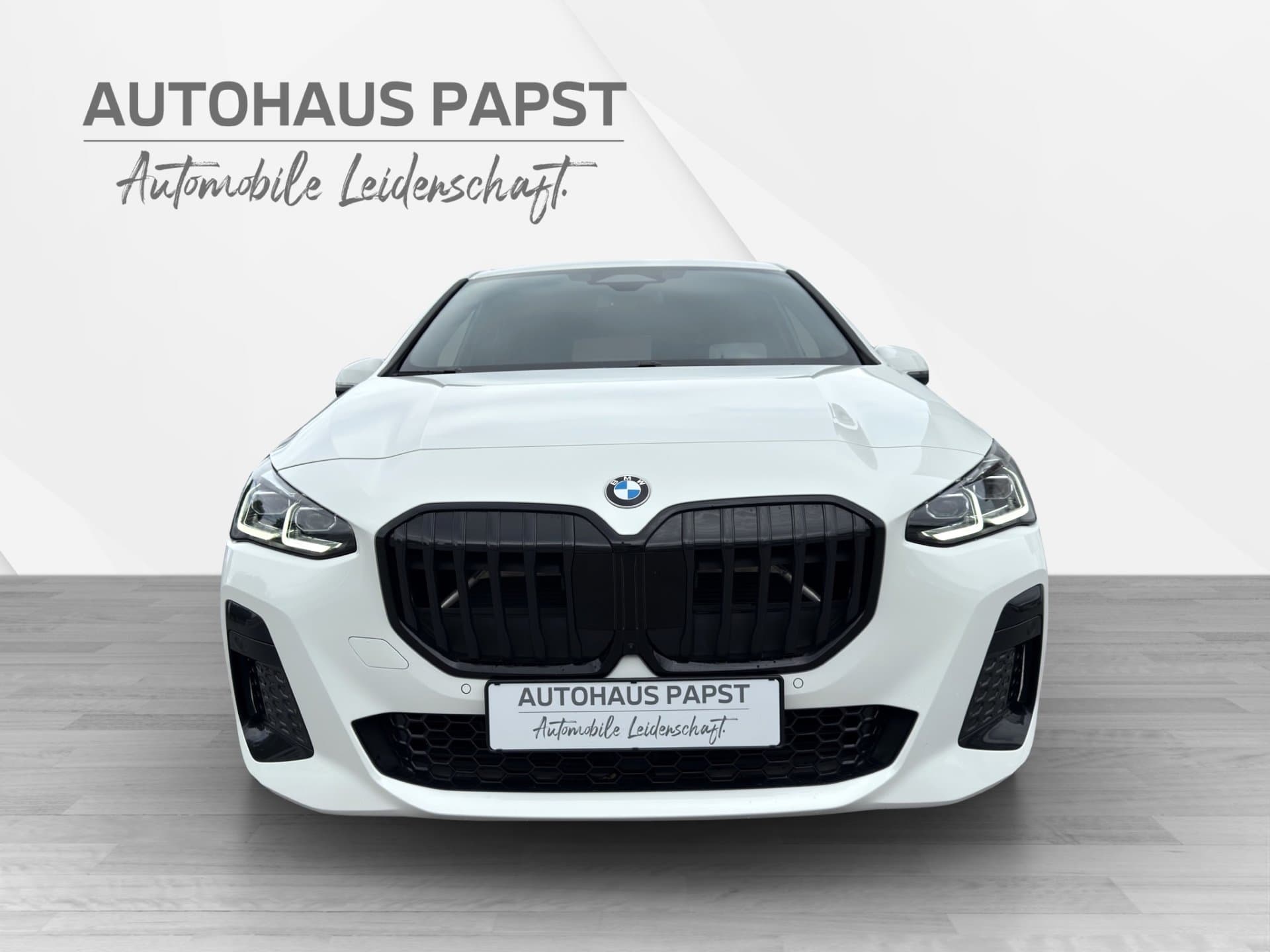 BMW 218d - Thumbnail 8
