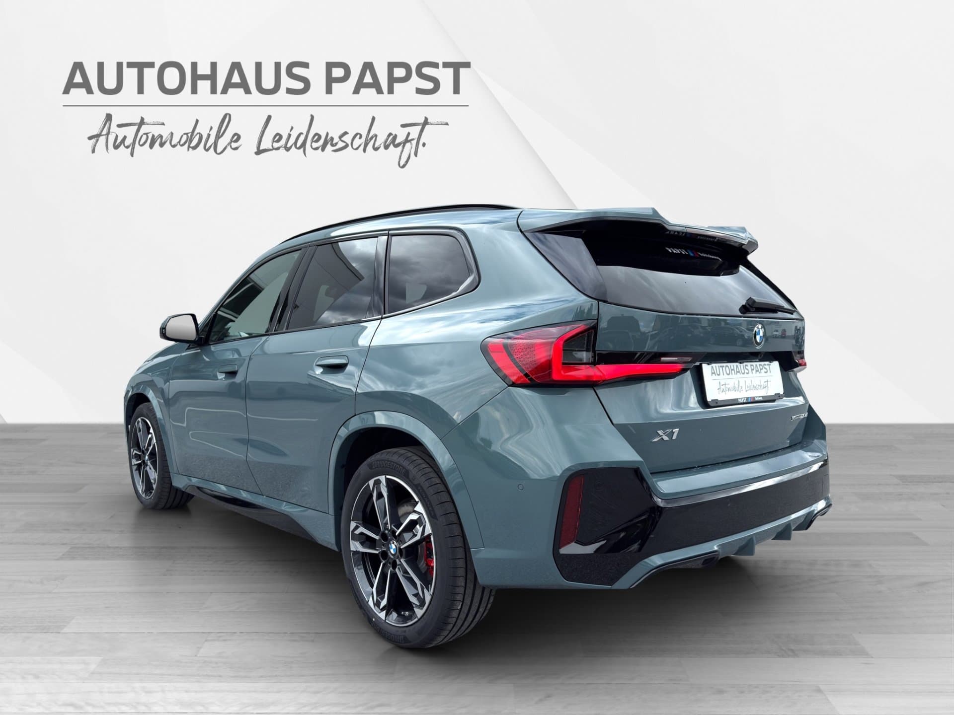 BMW X1 xDrive20d - Thumbnail 3