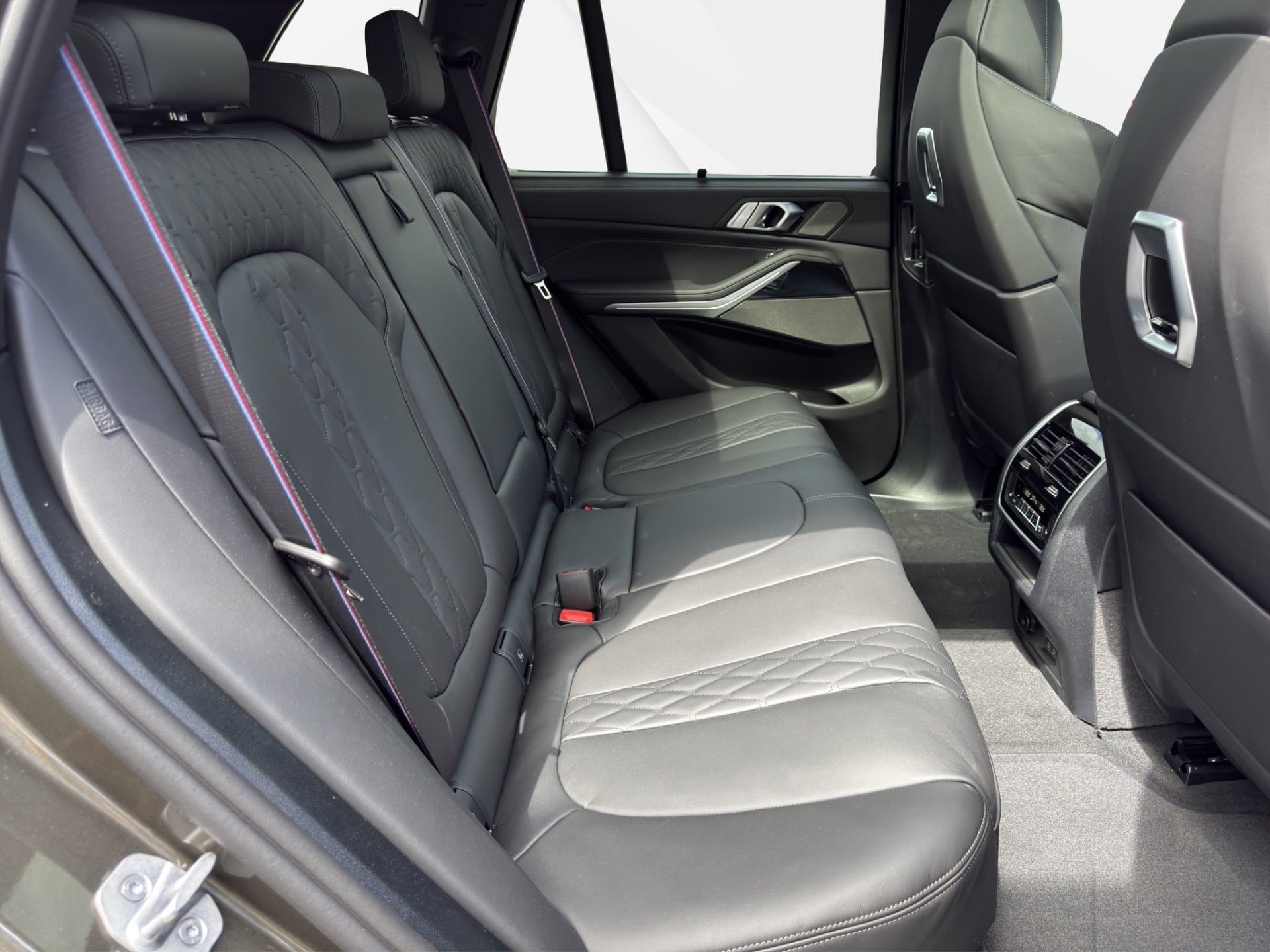 BMW X5 xDrive50e - Thumbnail 12