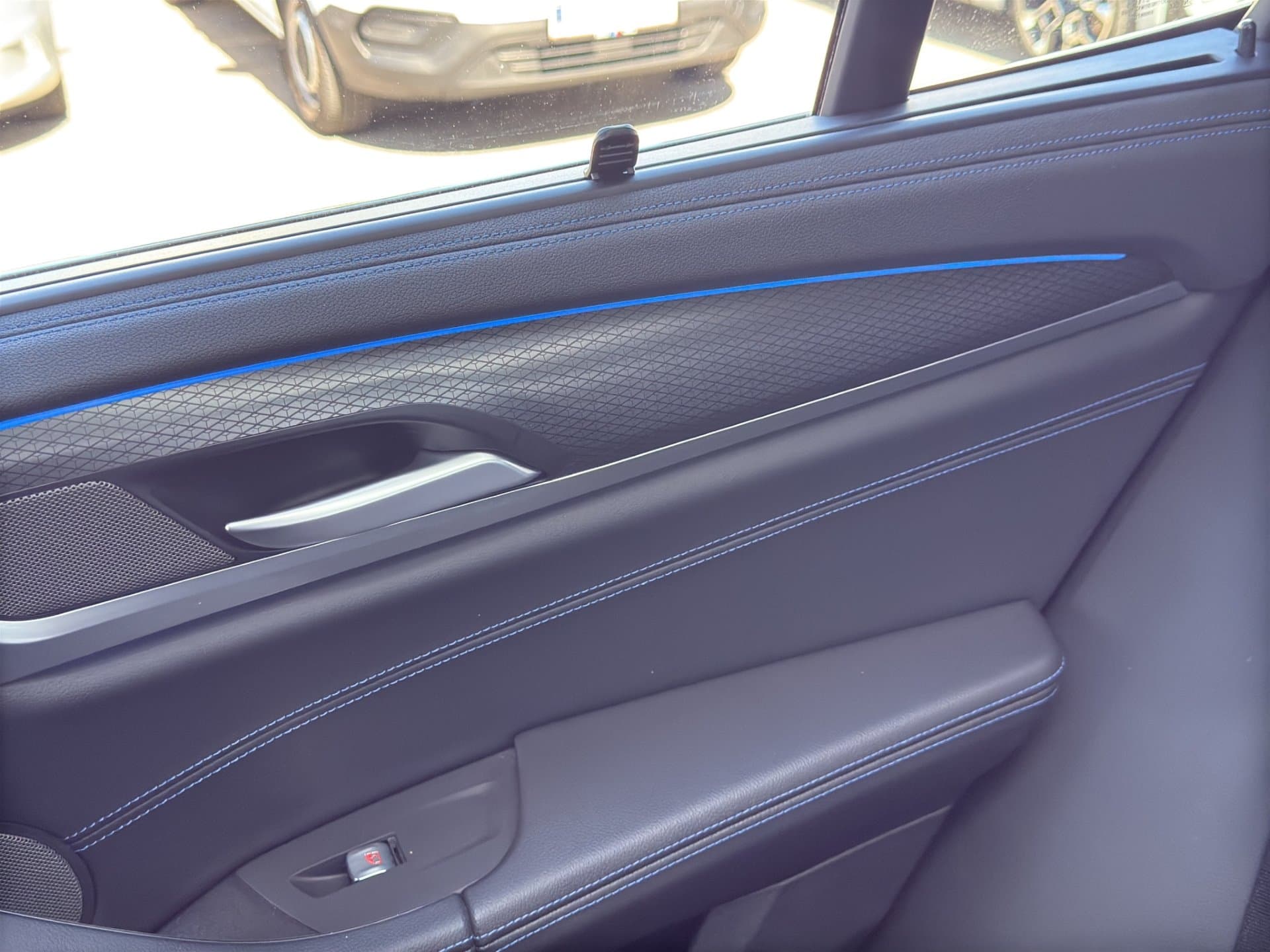BMW X3 xDrive30e - Thumbnail 14