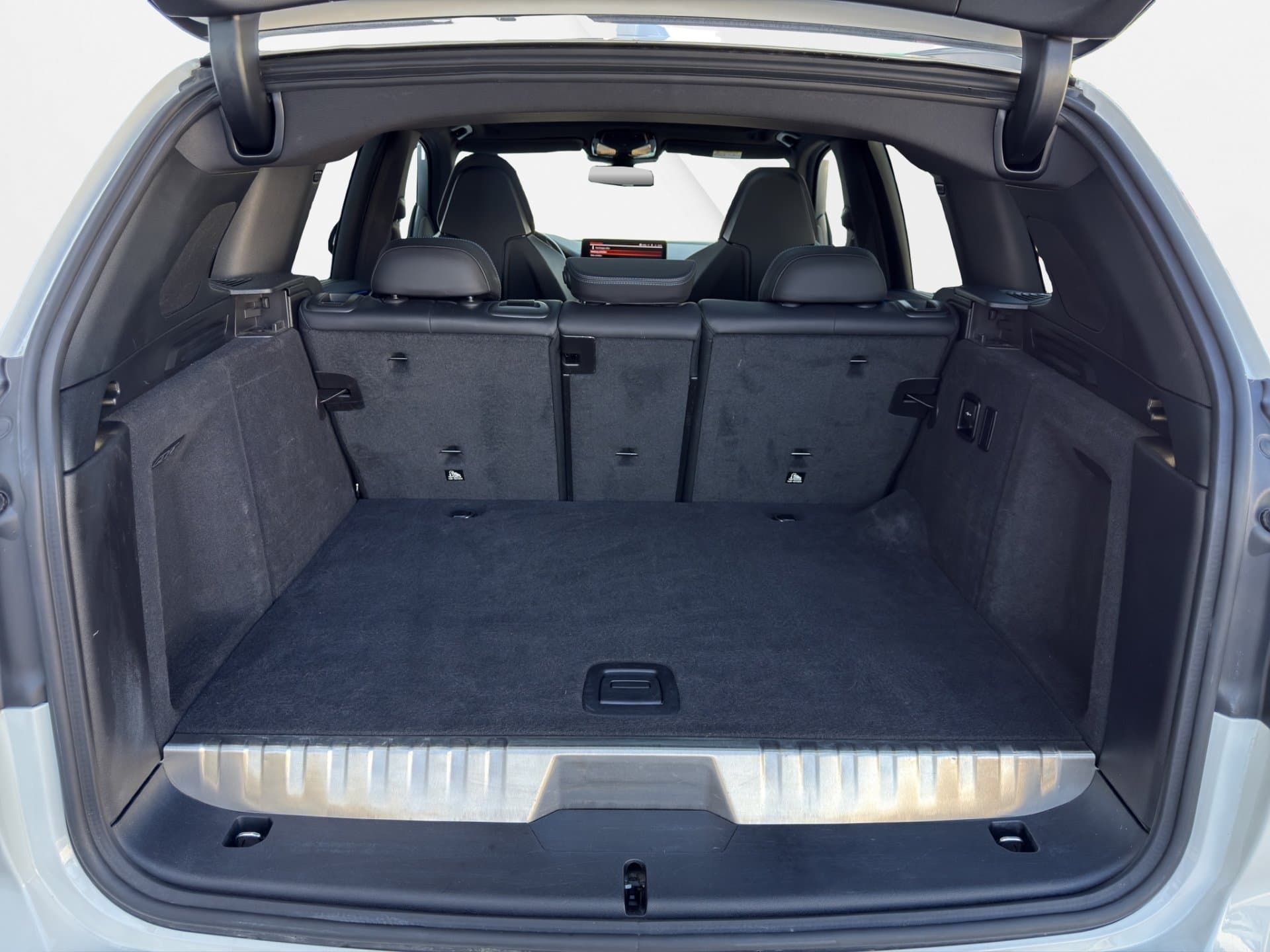 BMW X3 xDrive30e - Thumbnail 16