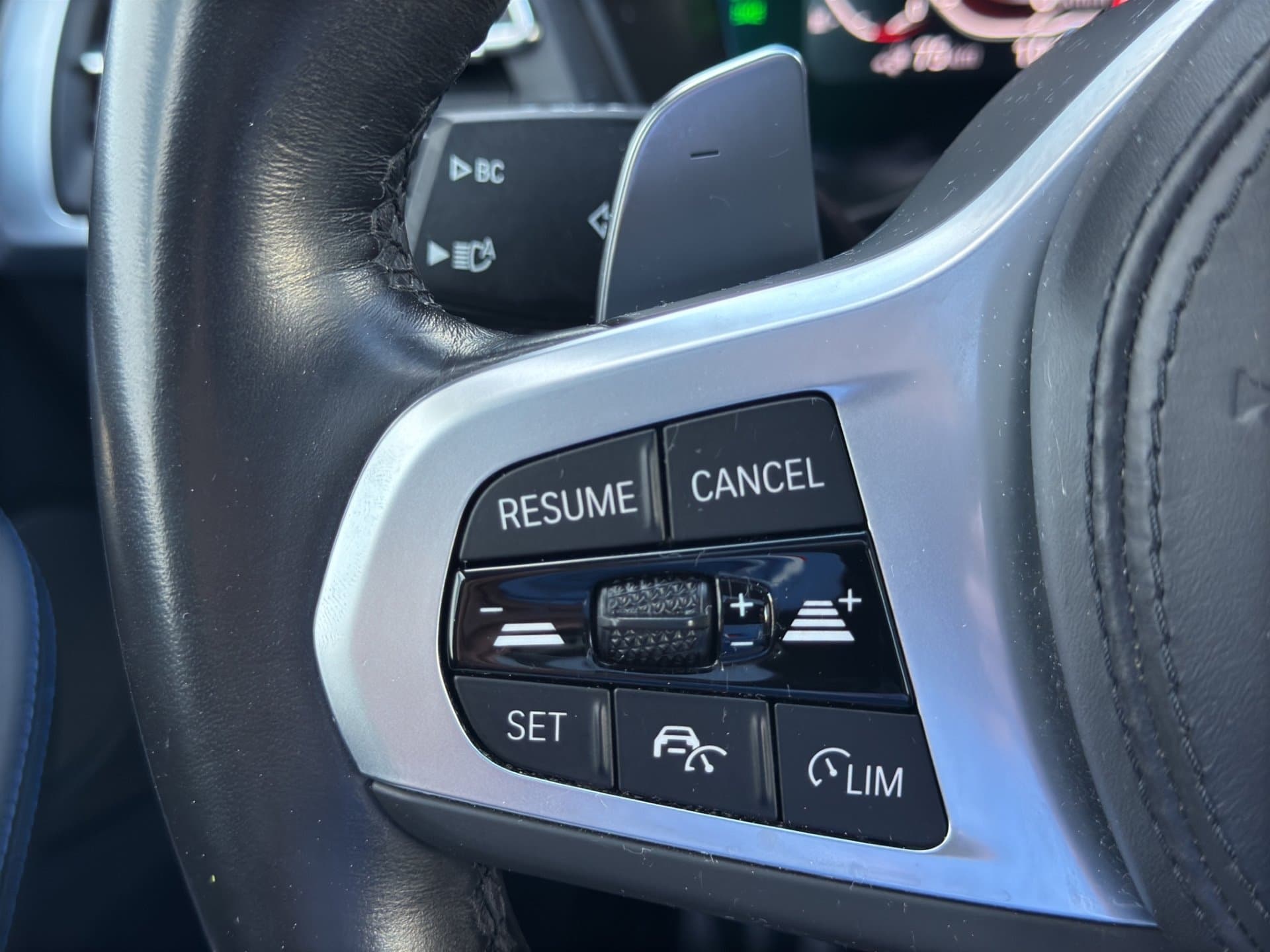 BMW X3 xDrive30e - Thumbnail 19