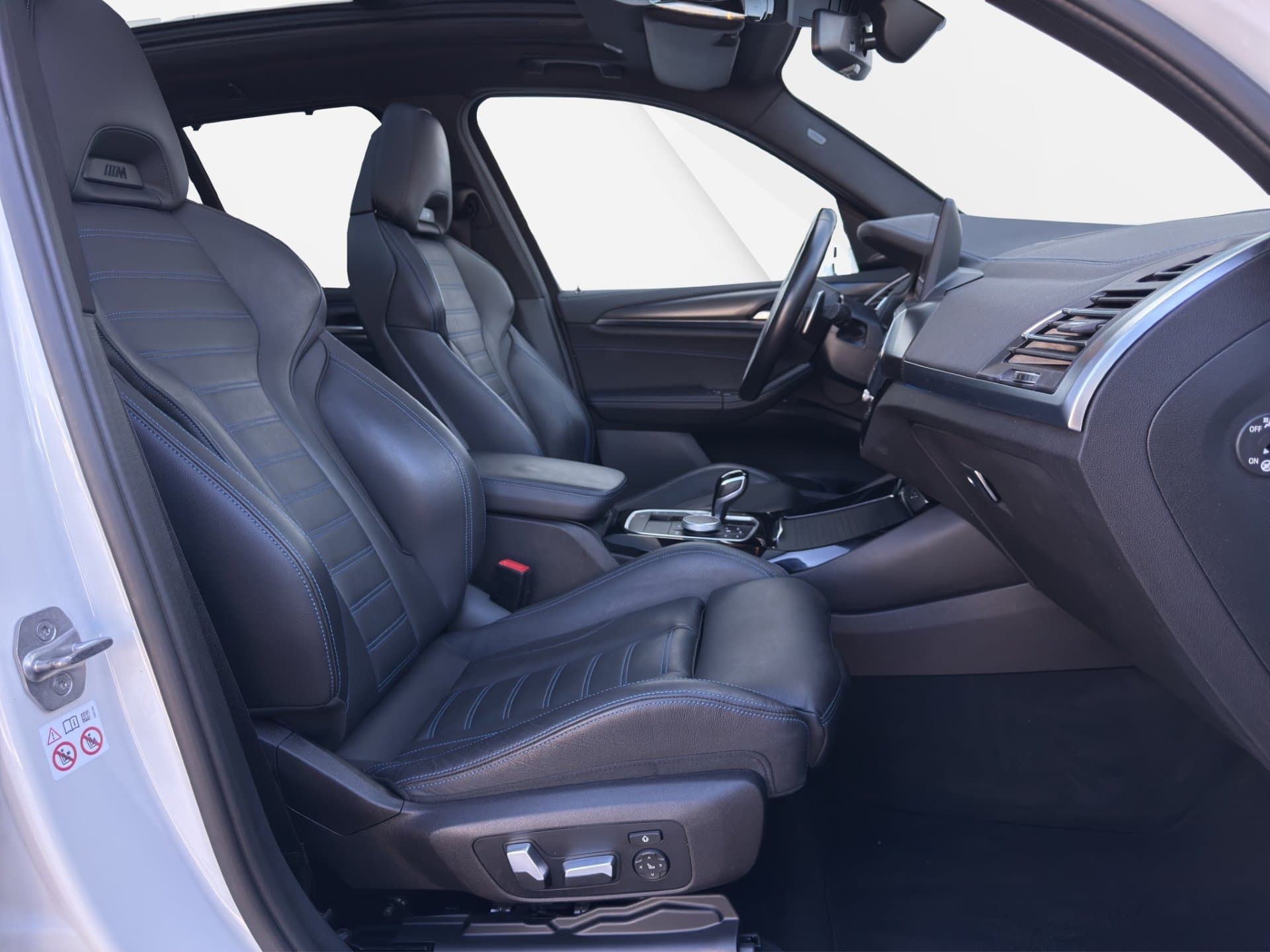 BMW X3 xDrive30e - Thumbnail 10