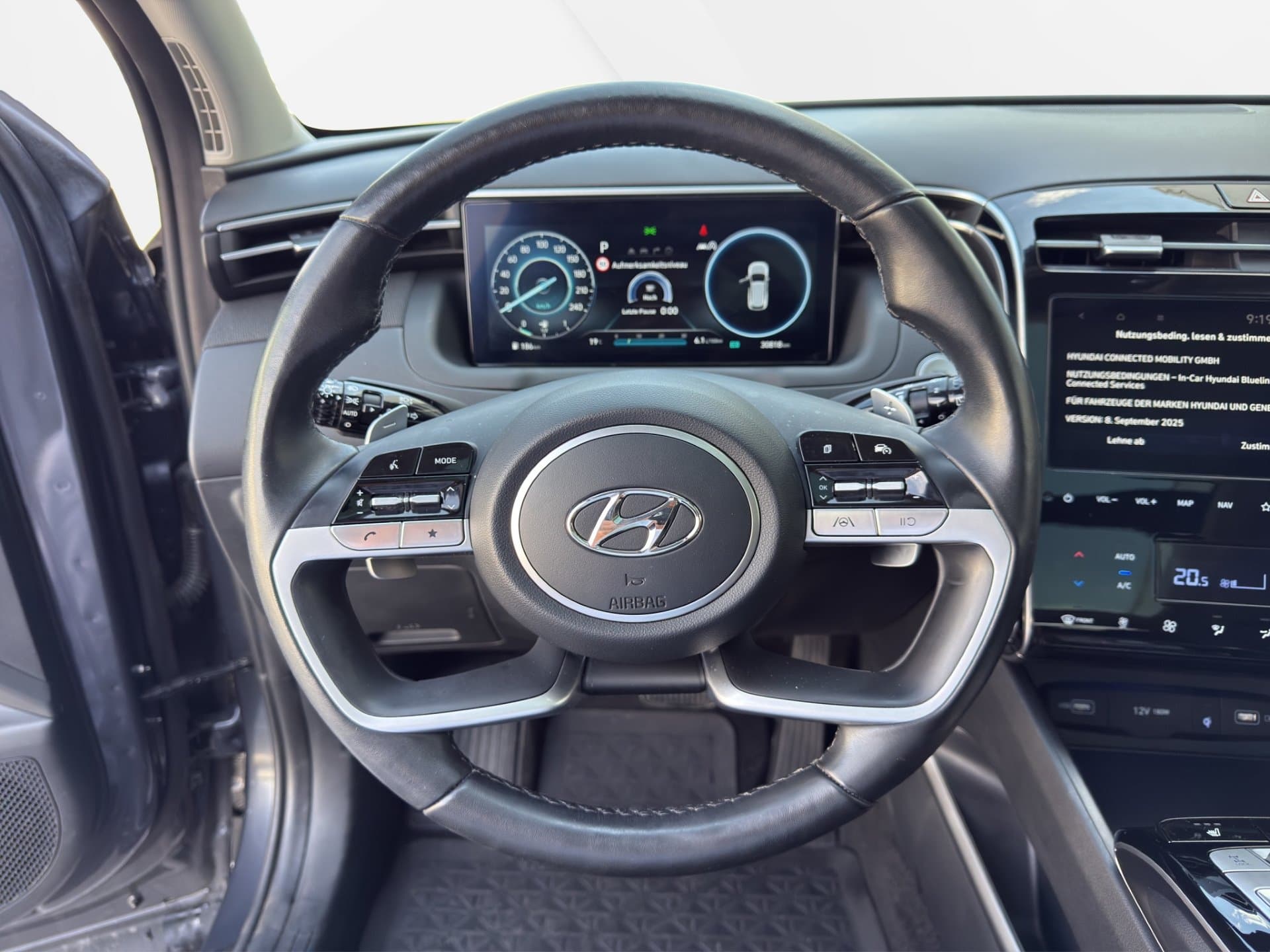 Hyundai Tucson 1,6 CRDI Trend Line DCT - Thumbnail 17