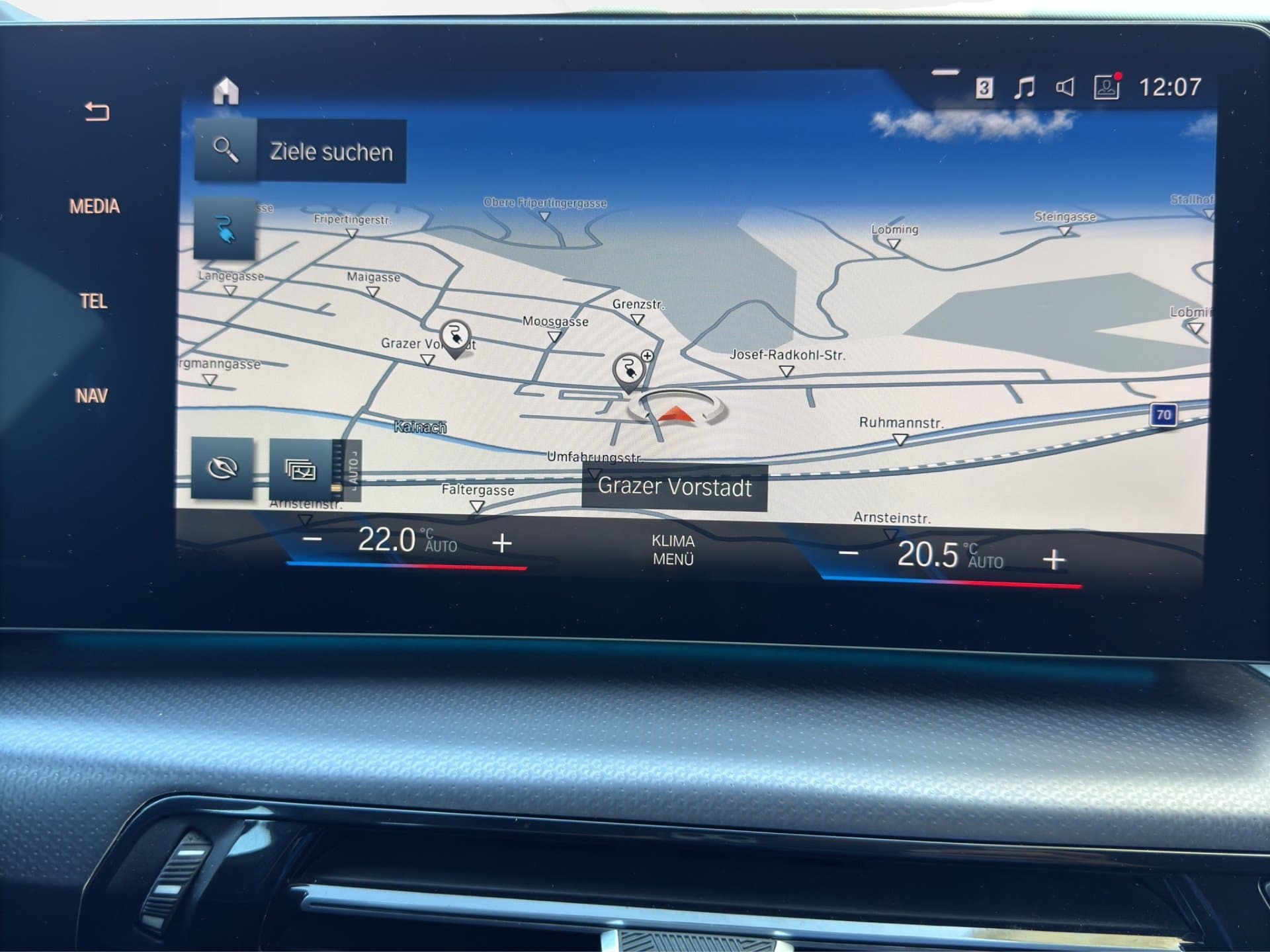 BMW iX1 xDrive30 - Thumbnail 30