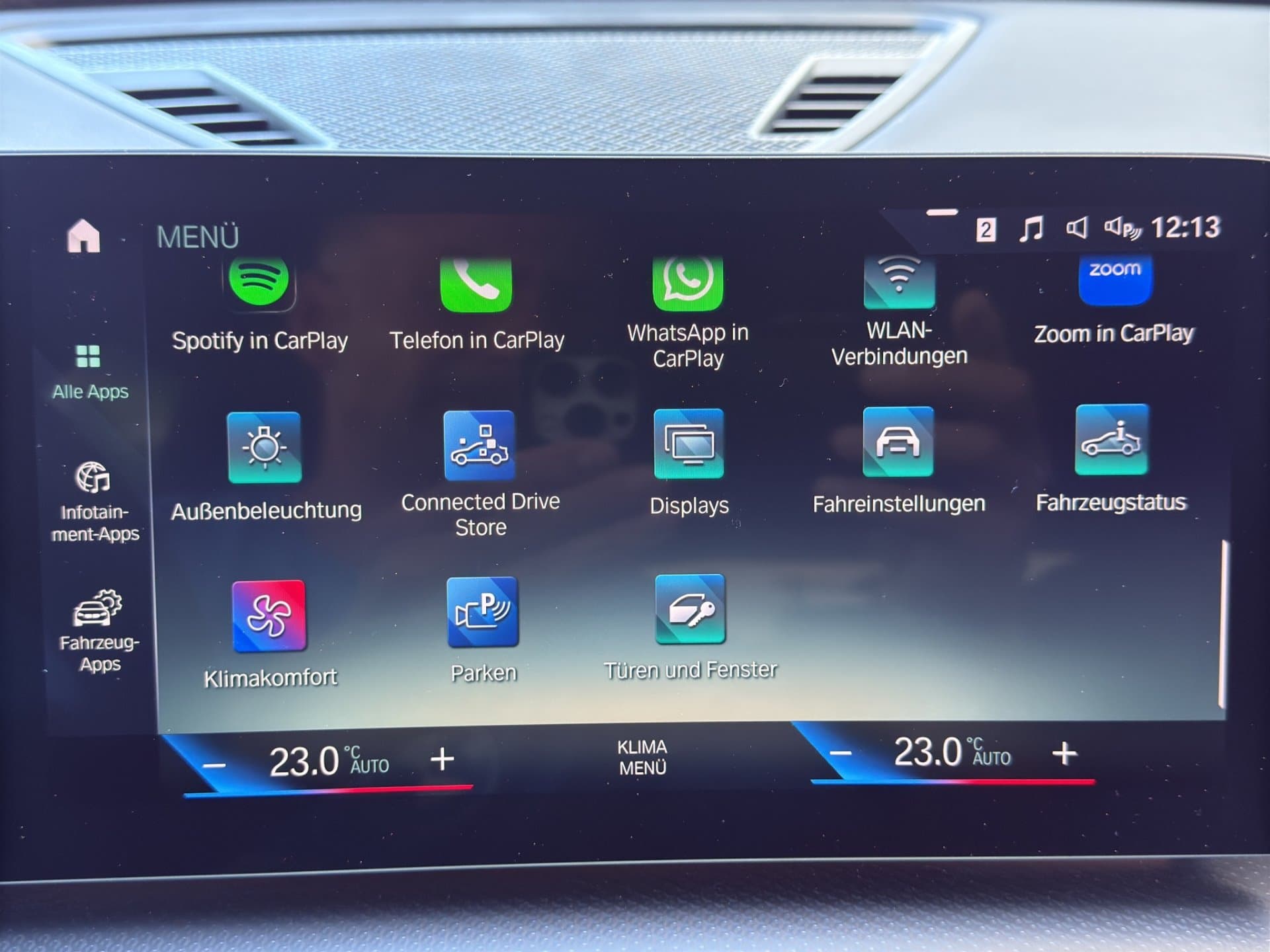 BMW iX1 xDrive30 - Thumbnail 41