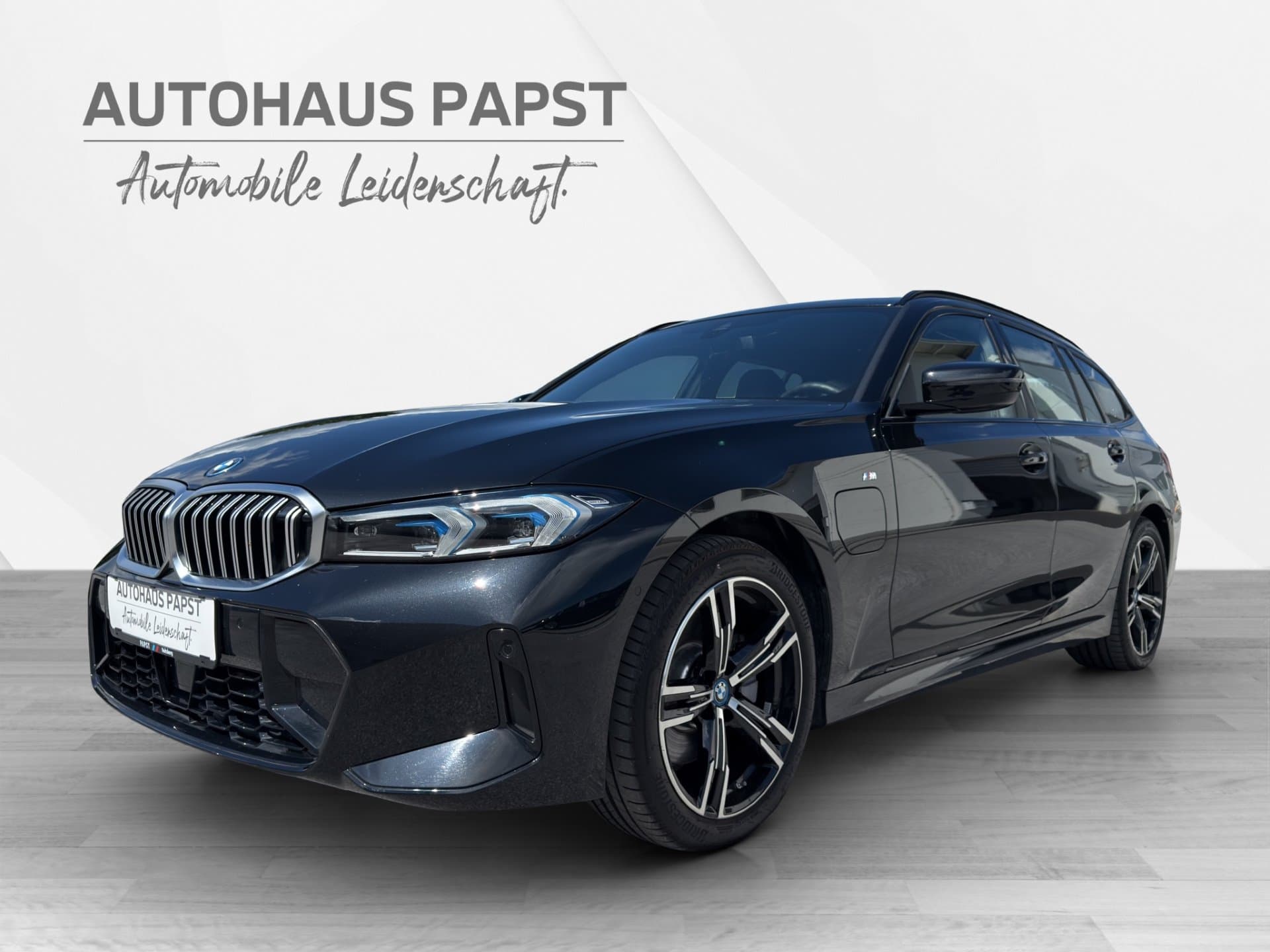 BMW 330e - Bild 1