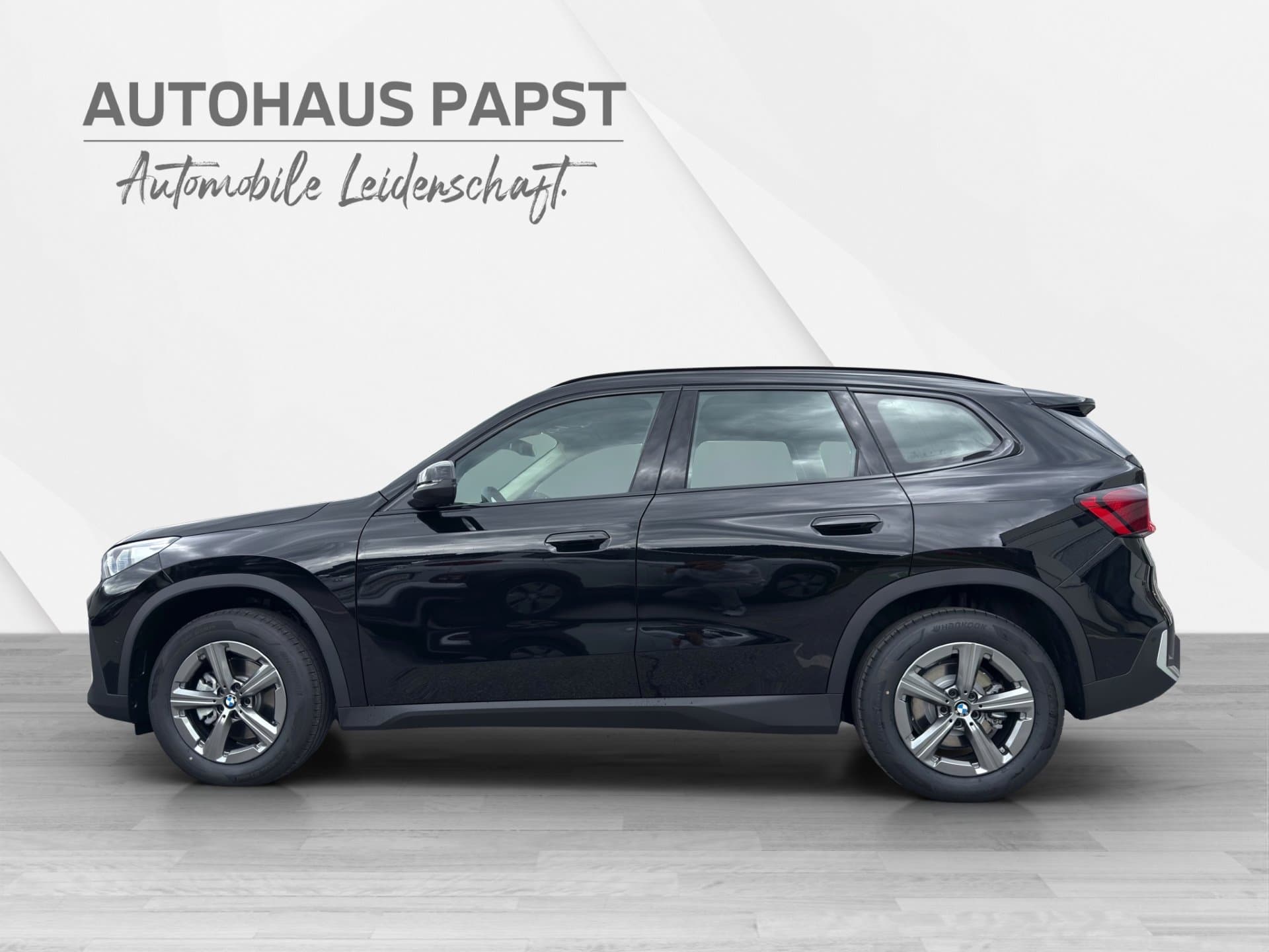BMW X1 xDrive20d - Thumbnail 2