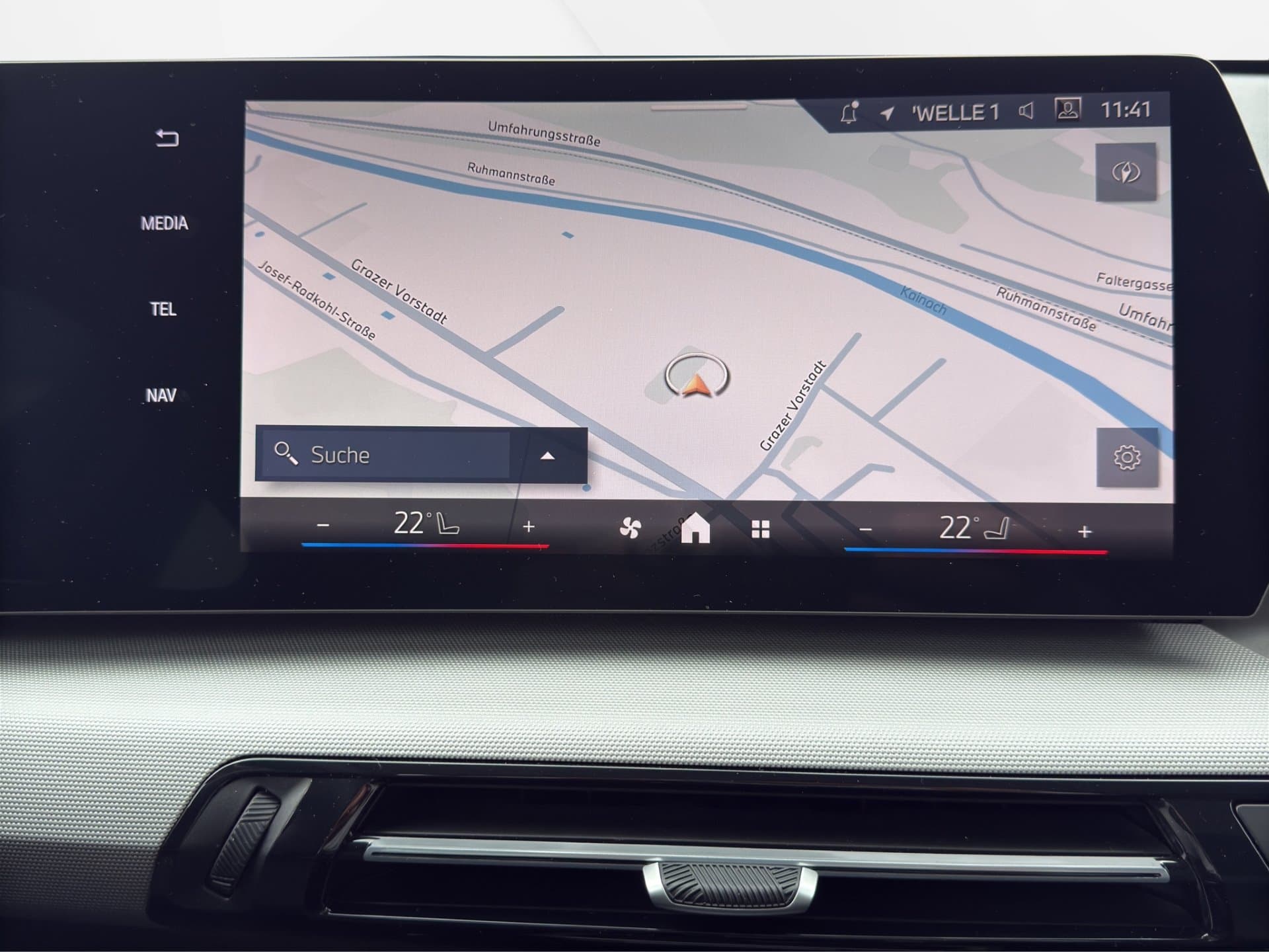 BMW X1 xDrive20d - Thumbnail 22