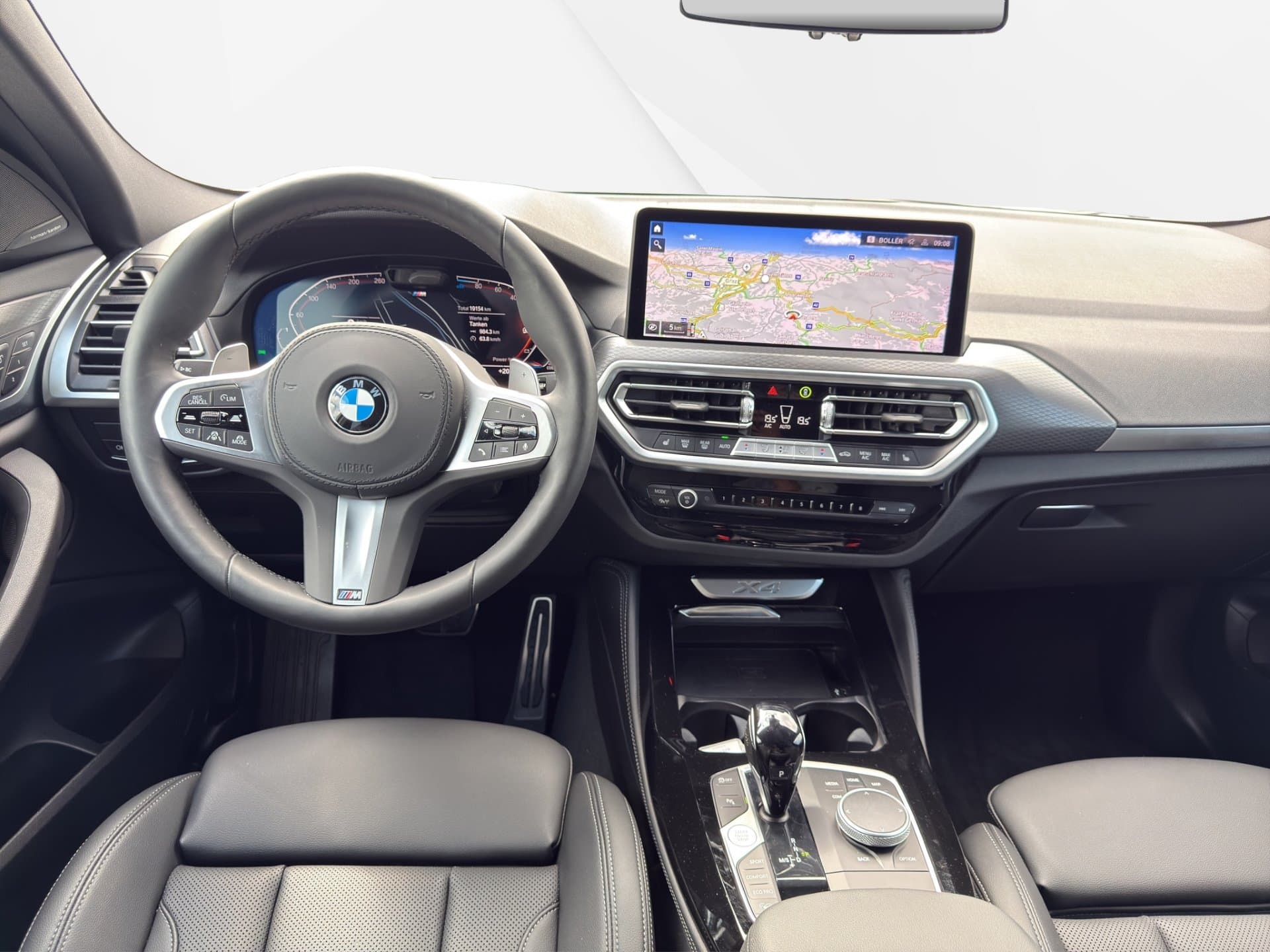 BMW X4 xDrive 20d - Thumbnail 16