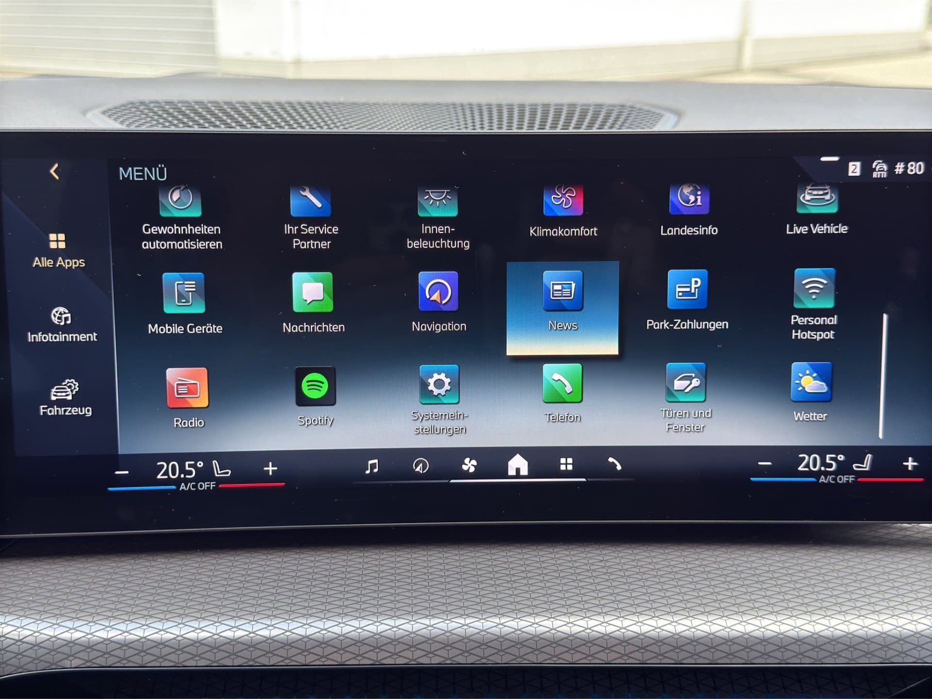 BMW 320d xDrive - Thumbnail 32