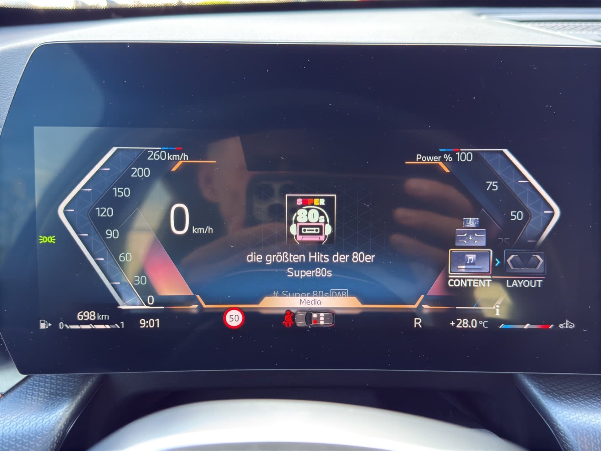 BMW X1 sDrive18i - Thumbnail 22