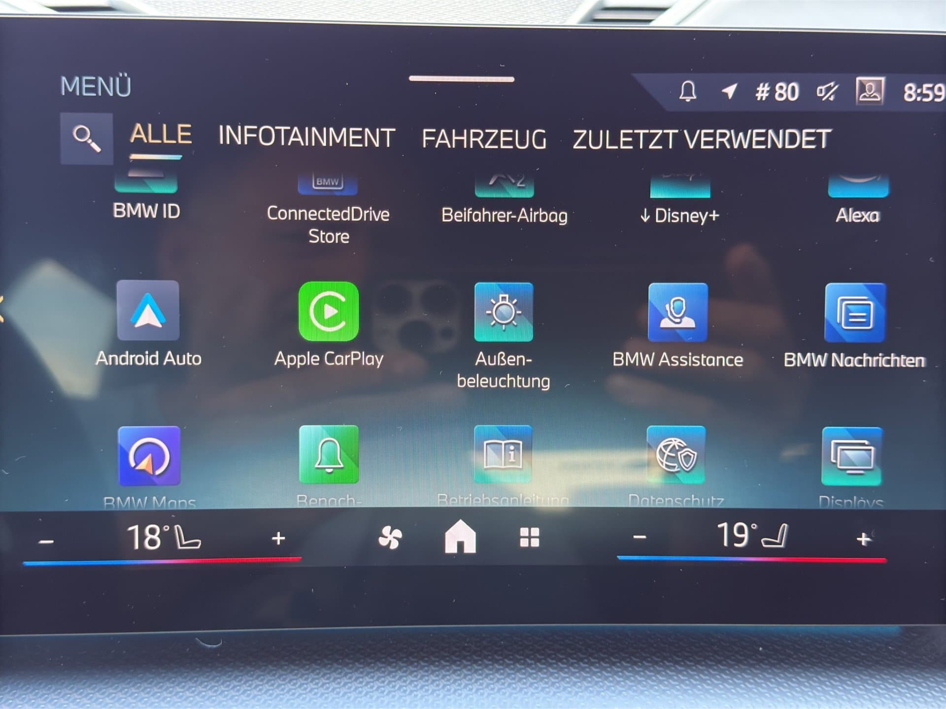 BMW X1 sDrive18i - Thumbnail 26