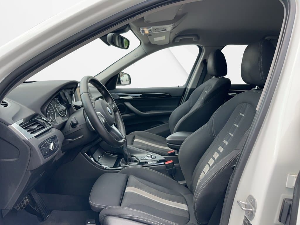 BMW X1 xDrive18d - Thumbnail 9