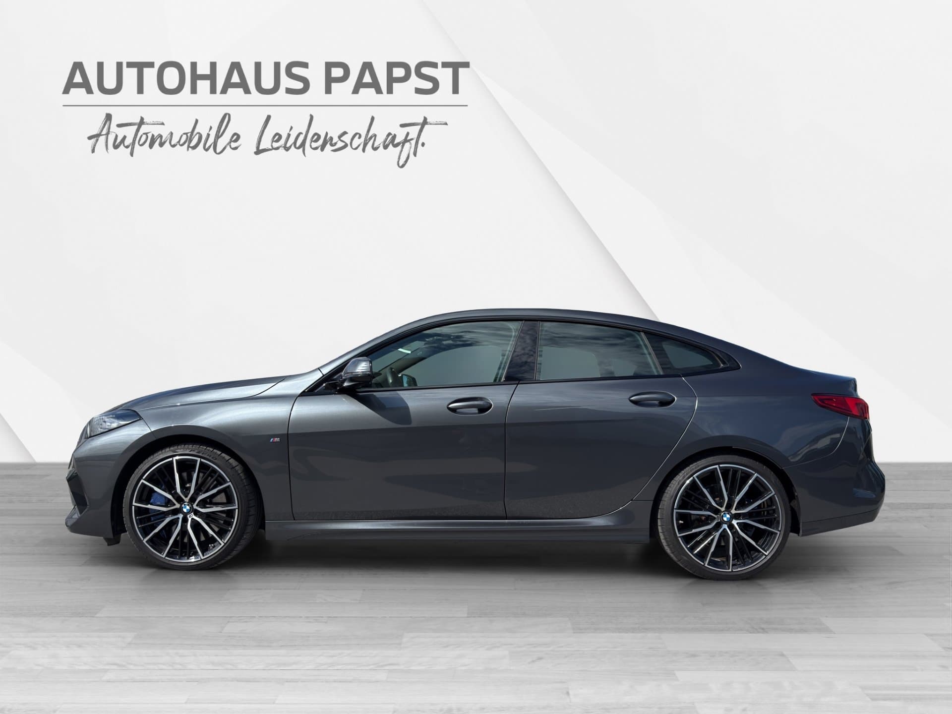 BMW 220d xDrive - Thumbnail 2