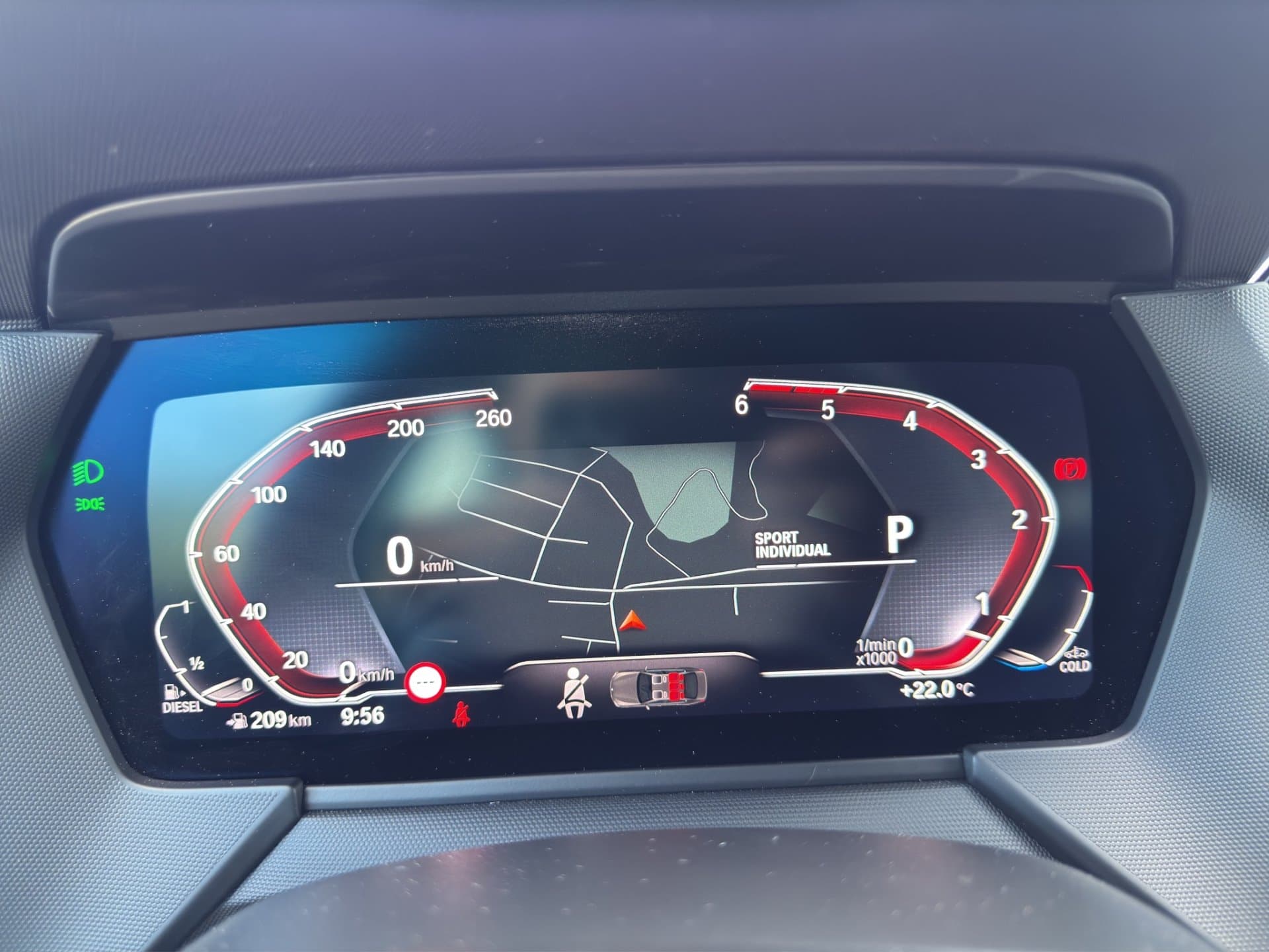 BMW 220d xDrive - Thumbnail 18