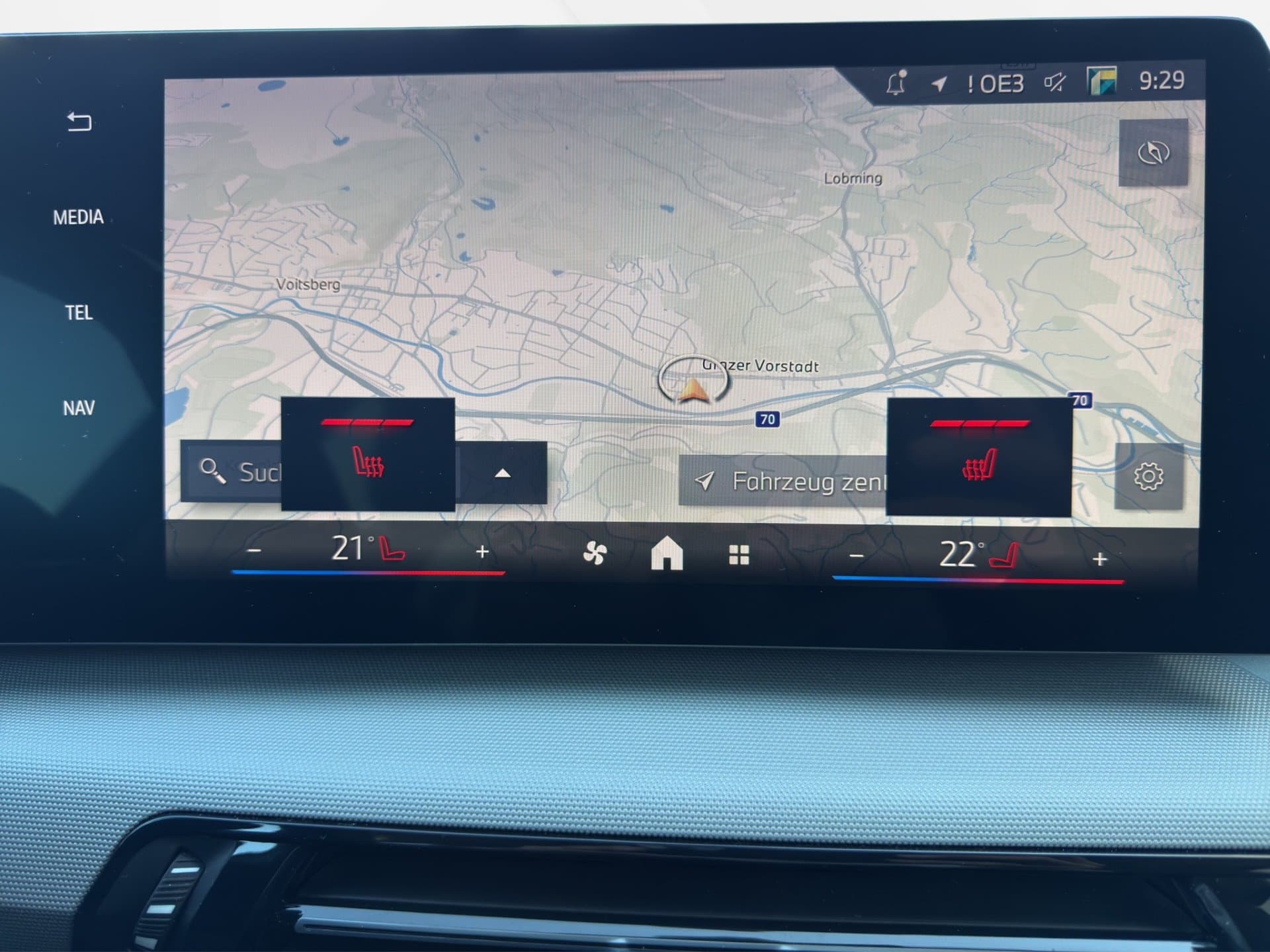 BMW X1 xDrive20d - Thumbnail 22