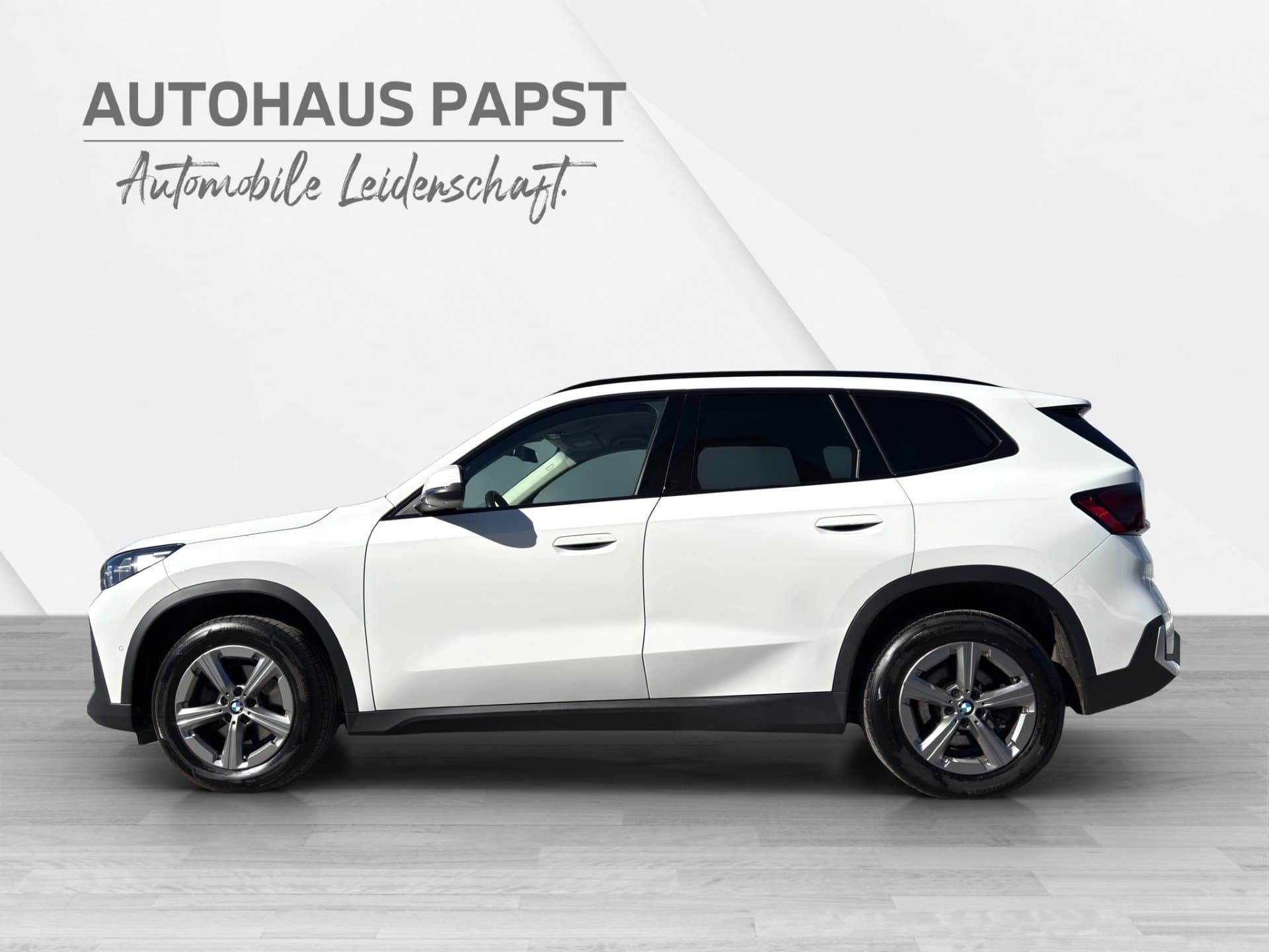 BMW X1 xDrive20d - Thumbnail 2