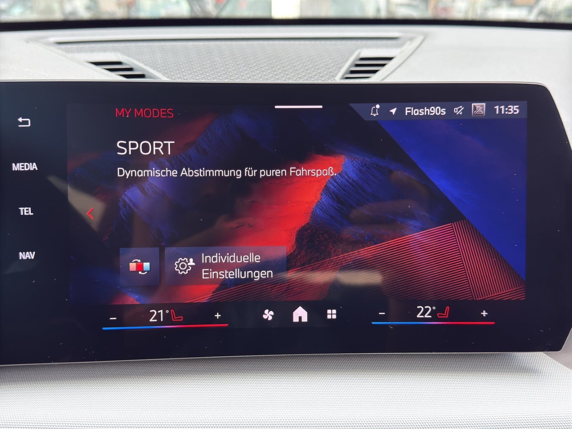 BMW X1 xDrive20d - Thumbnail 28