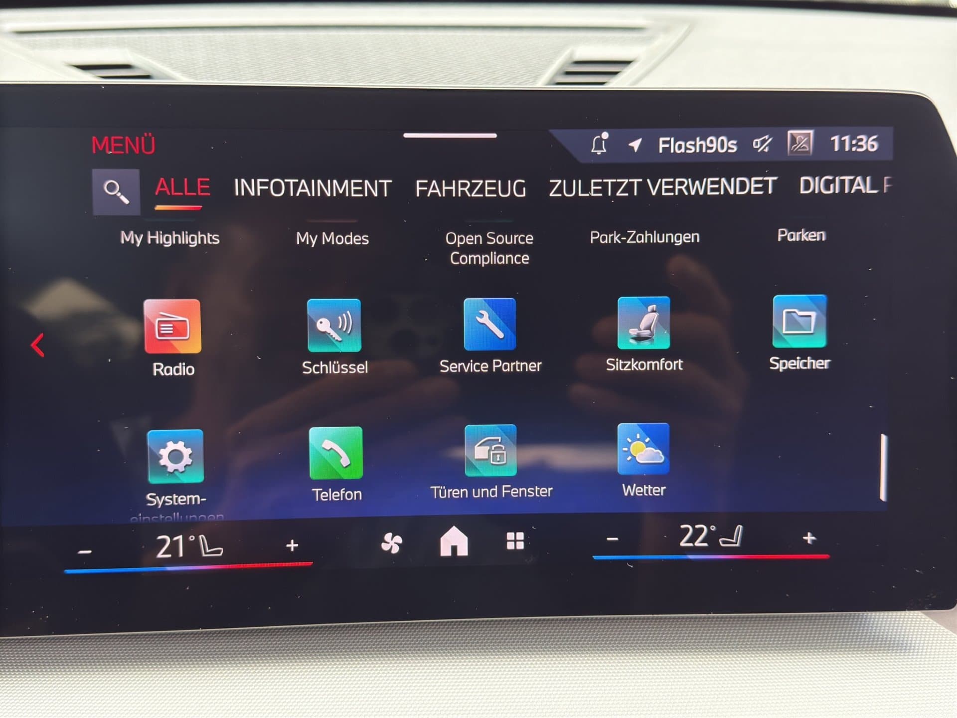 BMW X1 xDrive20d - Thumbnail 31