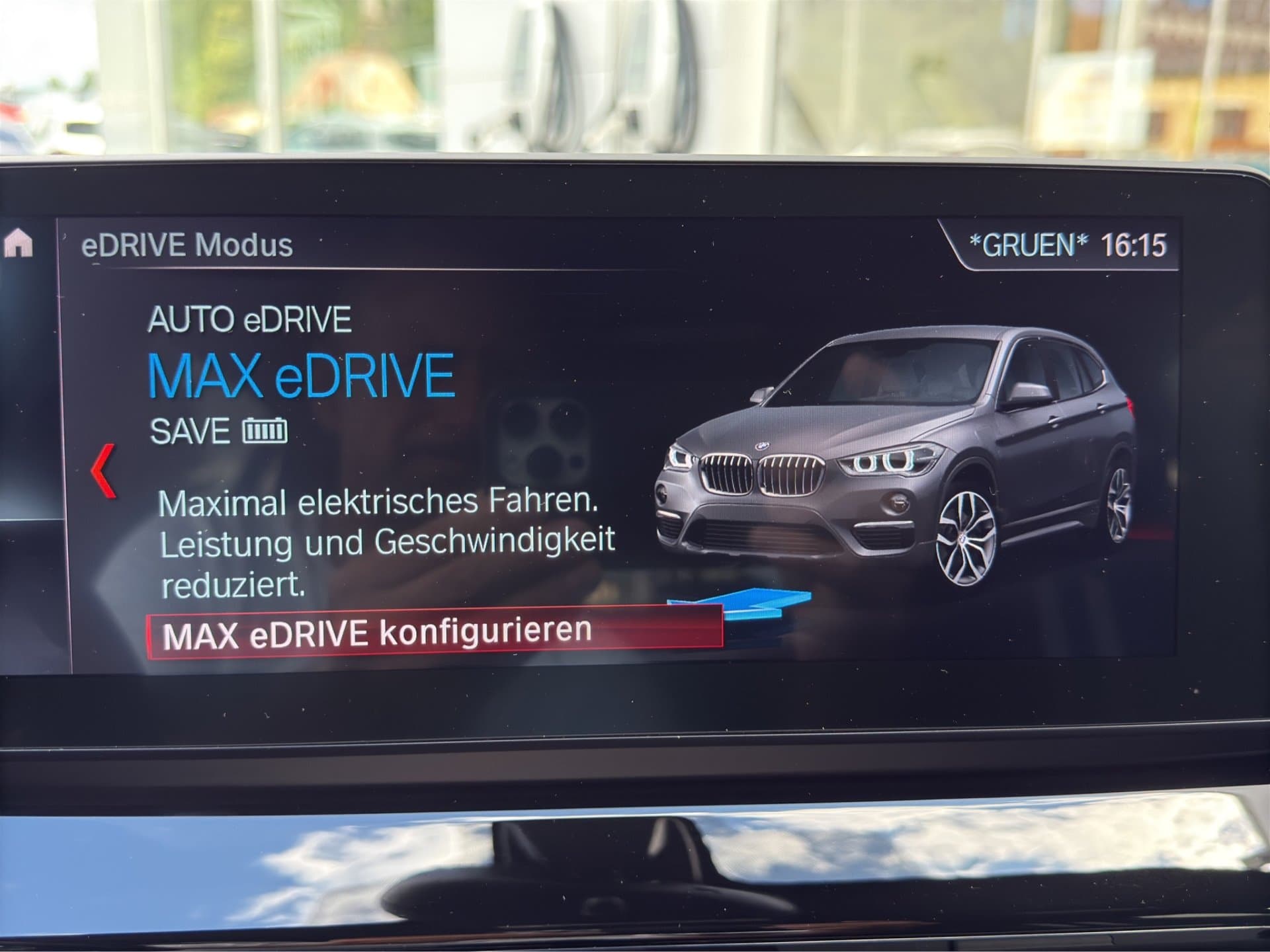 BMW X1 xDrive25e - Thumbnail 29